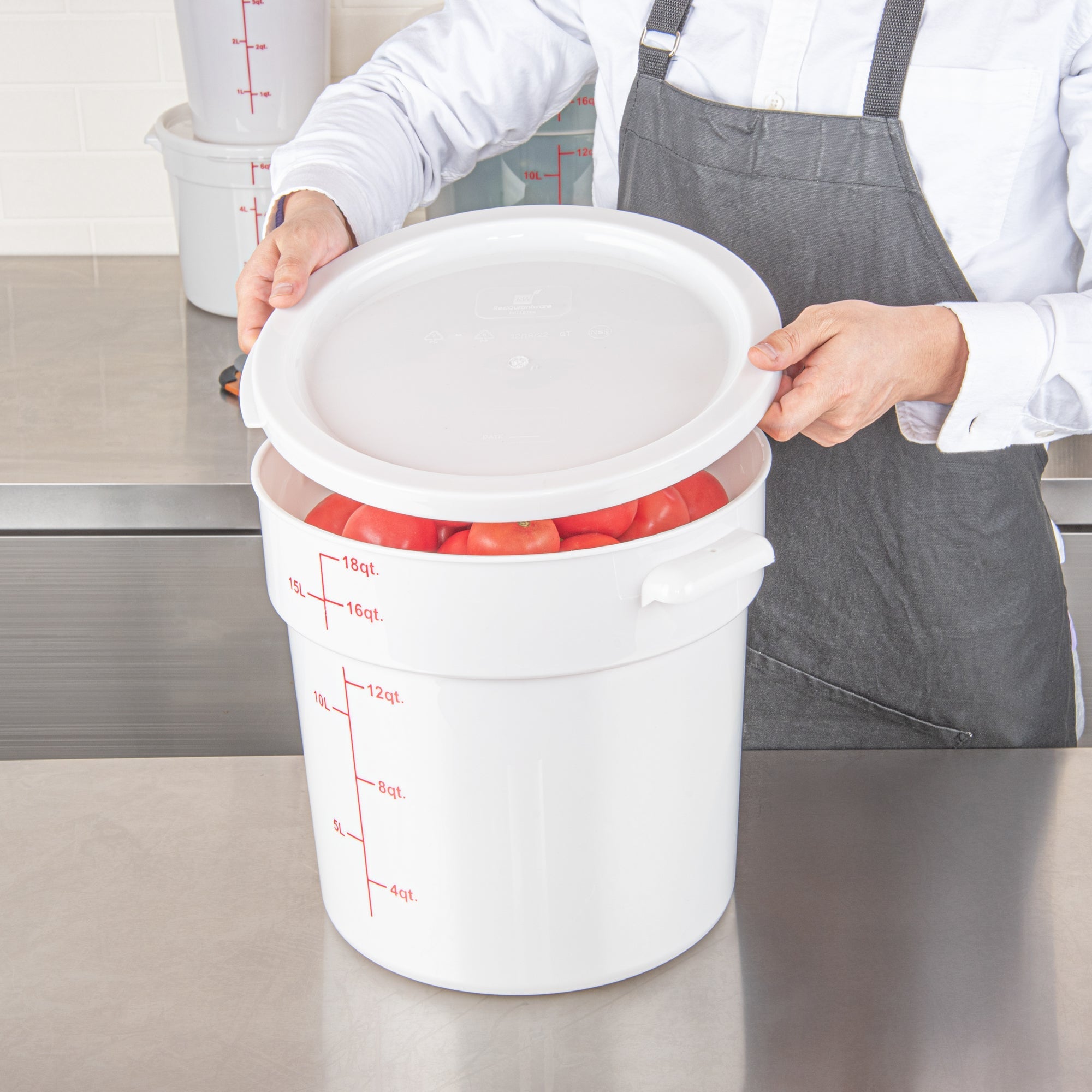 Met Lux Round White Plastic Food Storage Container Lid - Fits 12, 18 and 22 qt - 10 count box