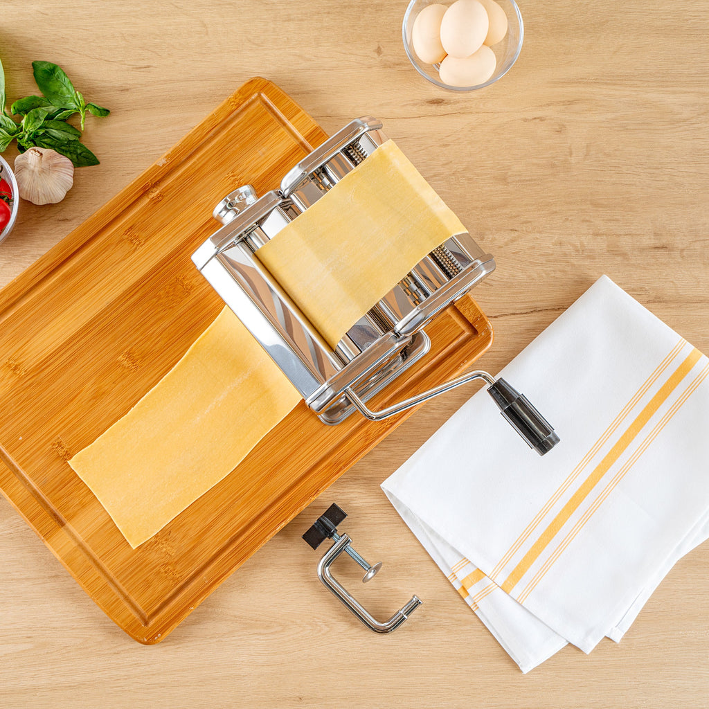 Met Lux Stainless Steel Manual Pasta Machine - 9 Adjustable Thickness Settings, with 2 Cutting Attachments - 1 count box