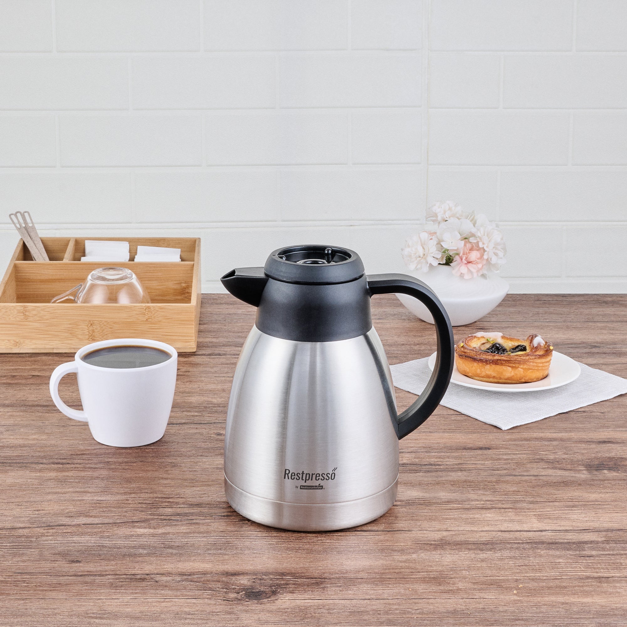 Restpresso 34 oz Insulated Coffee Carafe / Server - with Regular and Decaf Brew Thru Lids - 7 3/4" x 5 1/2" x 7" - 1 count box