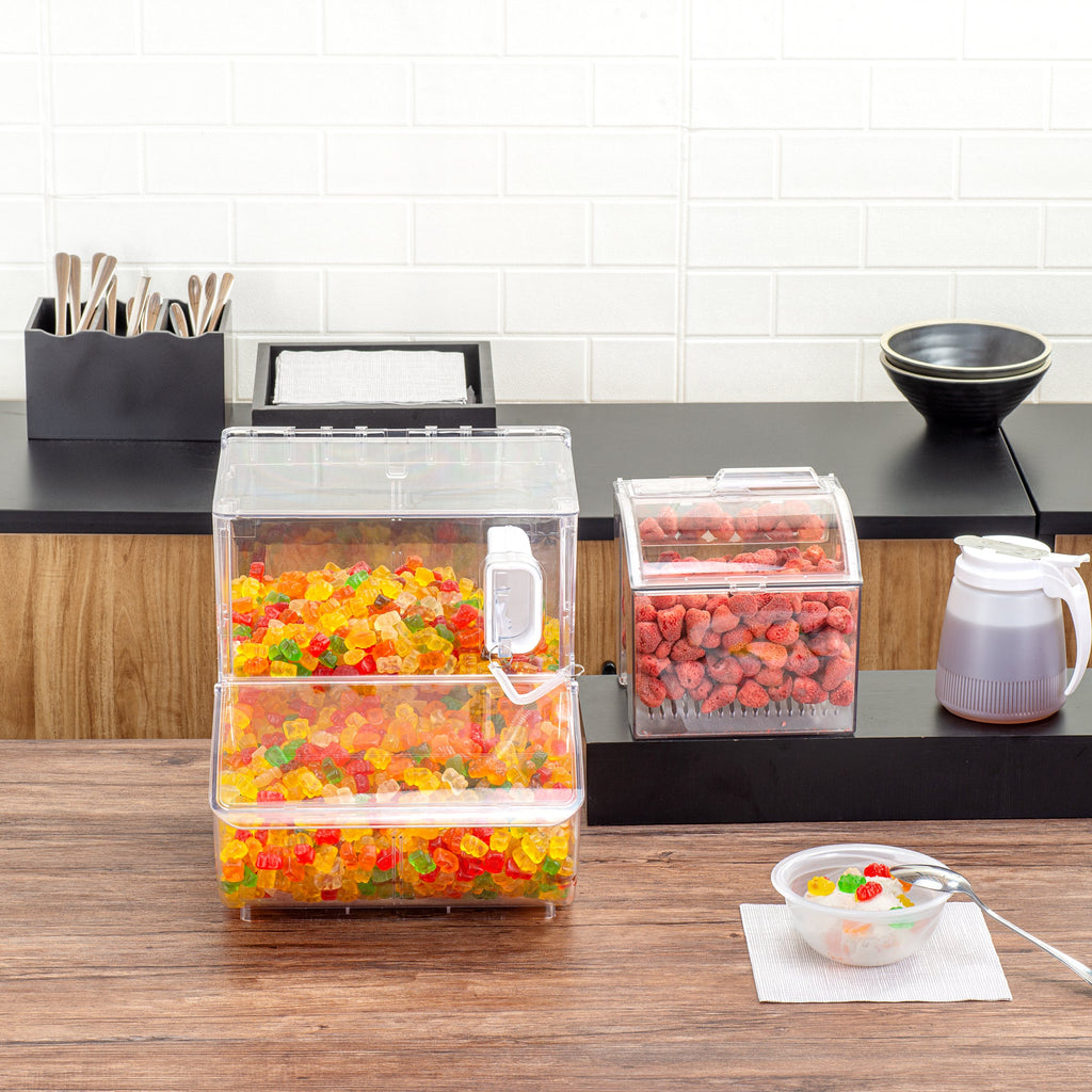 Met Lux 5.25 Gal Clear Plastic Topping Bin - 80 Cup, with Scoop - 16" x 11 3/4" x 13" - 1 count box