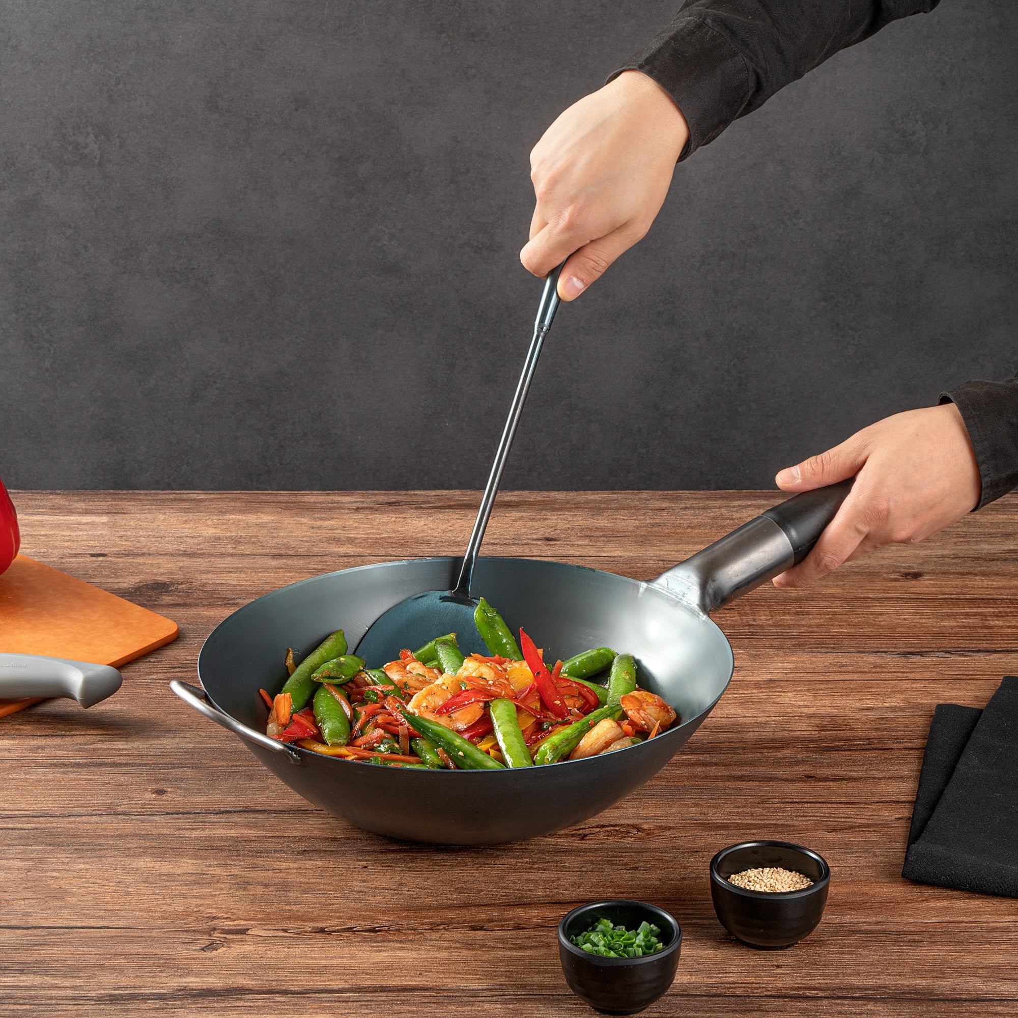Motomori Blue Carbon Steel Wok Spatula - Pre-seasoned - 15 1/2'' - 10 count box