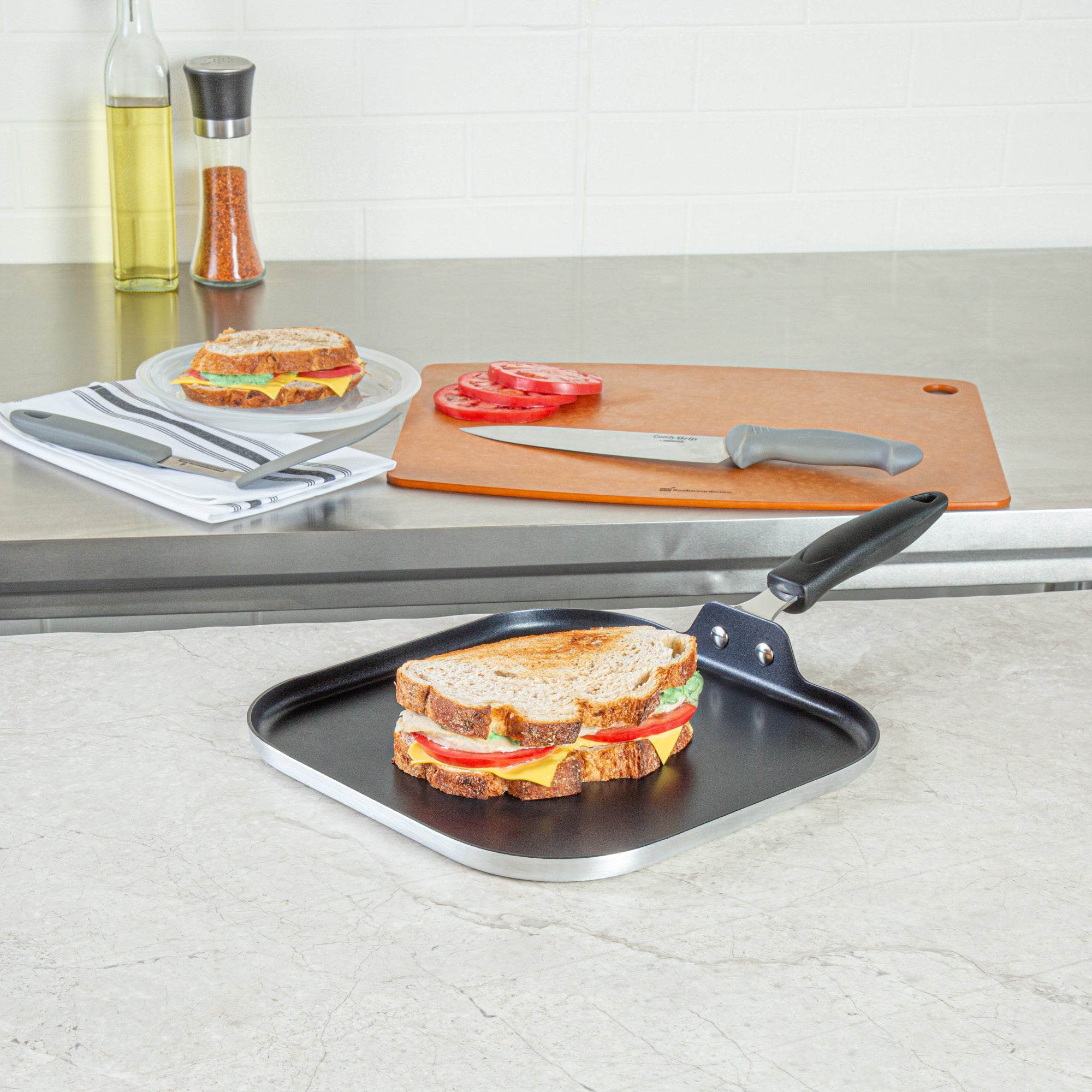 Met Lux Square Aluminum Griddle - Non-Stick, with Bakelite Handles - 11" - 1 count box