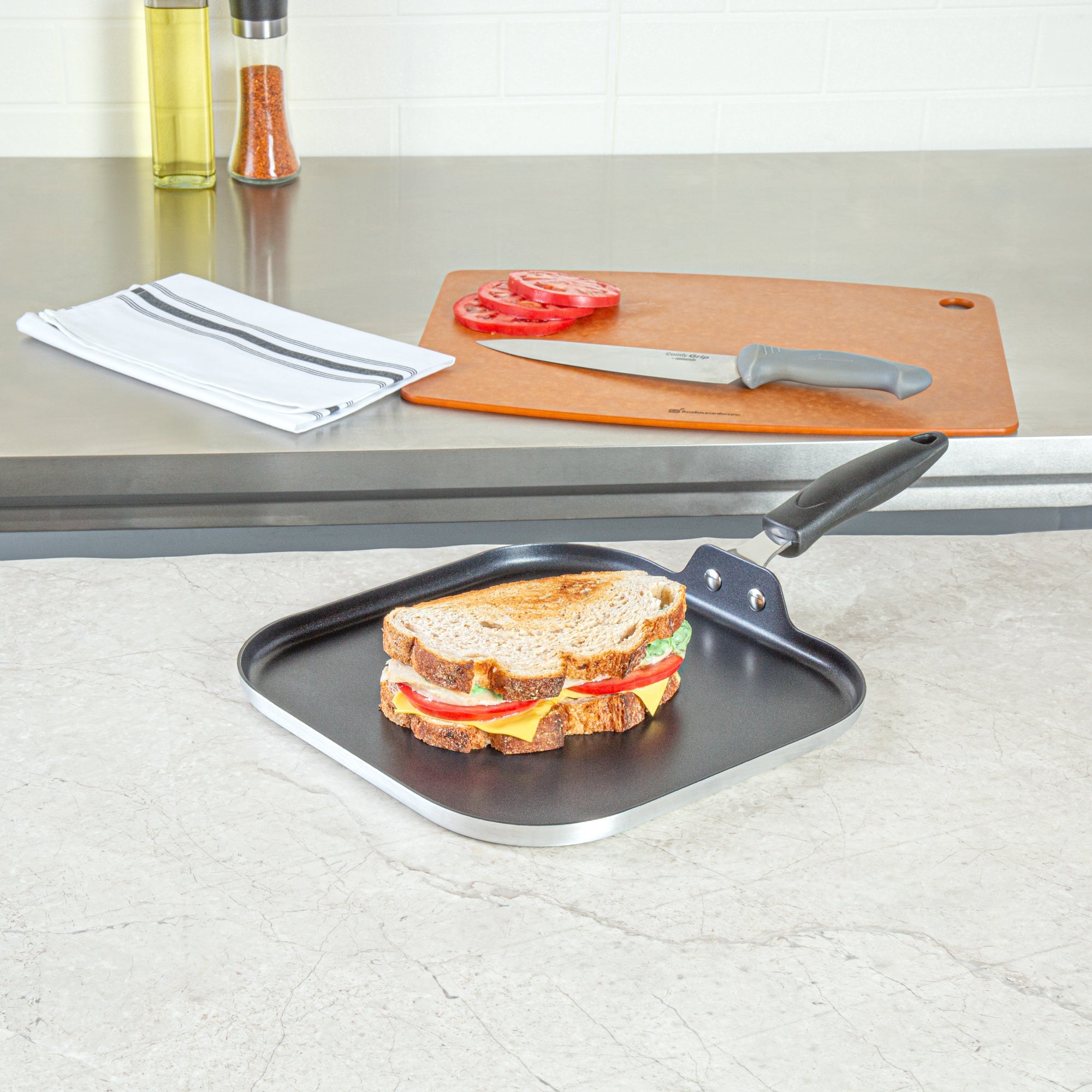 Met Lux Square Aluminum Griddle - Non-Stick, with Bakelite Handles - 11" - 1 count box