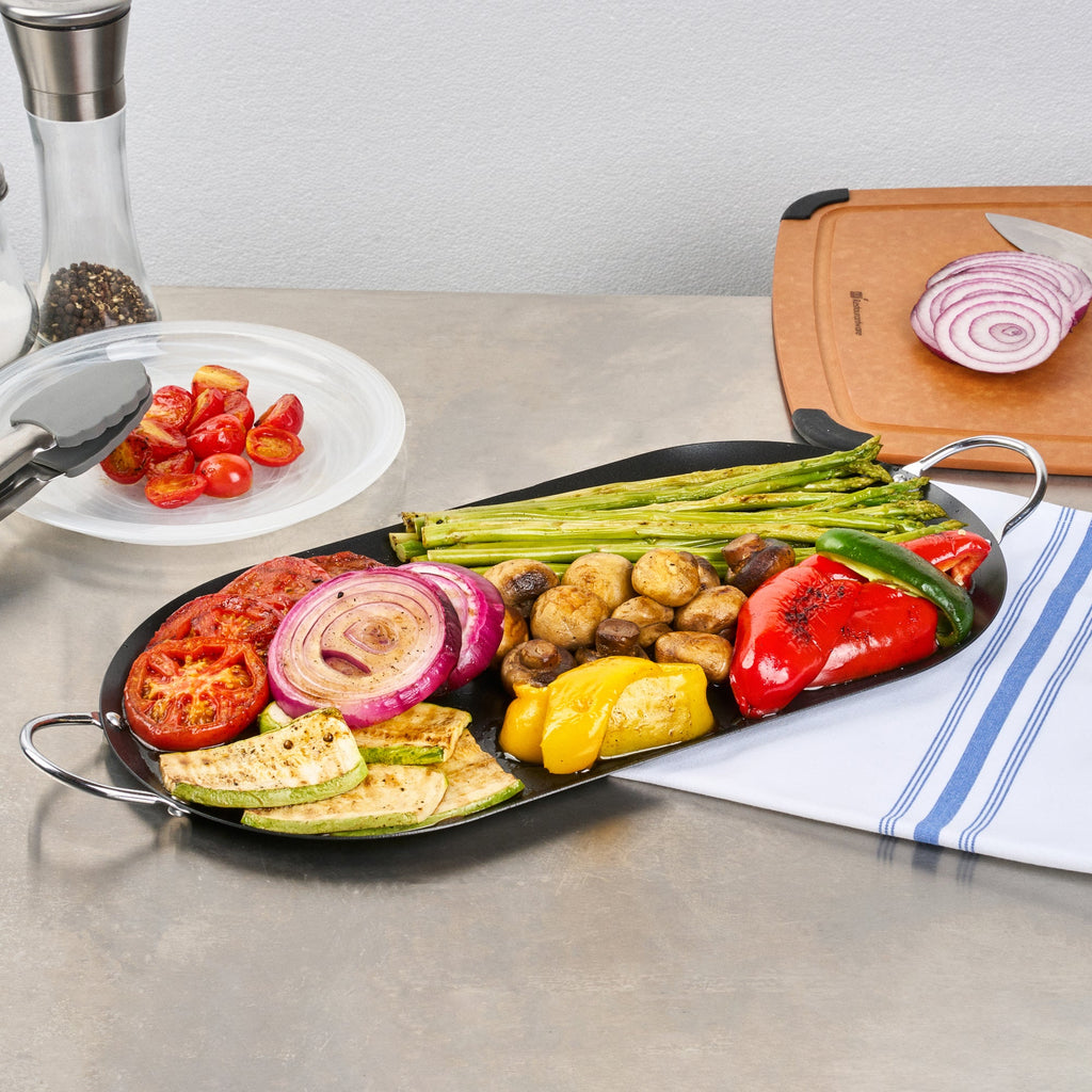 Met Lux Oval Black Carbon Steel Double Burner Griddle - Non-Stick, With Chrome Handles - 17" x 8 3/4" - 10 count box