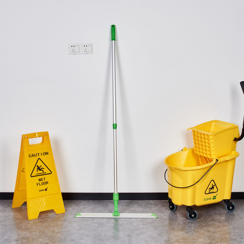 RW Clean Green Microfiber Hook and Loop Wet / Dry Mop Frame - 23 1/2" - 1 count box