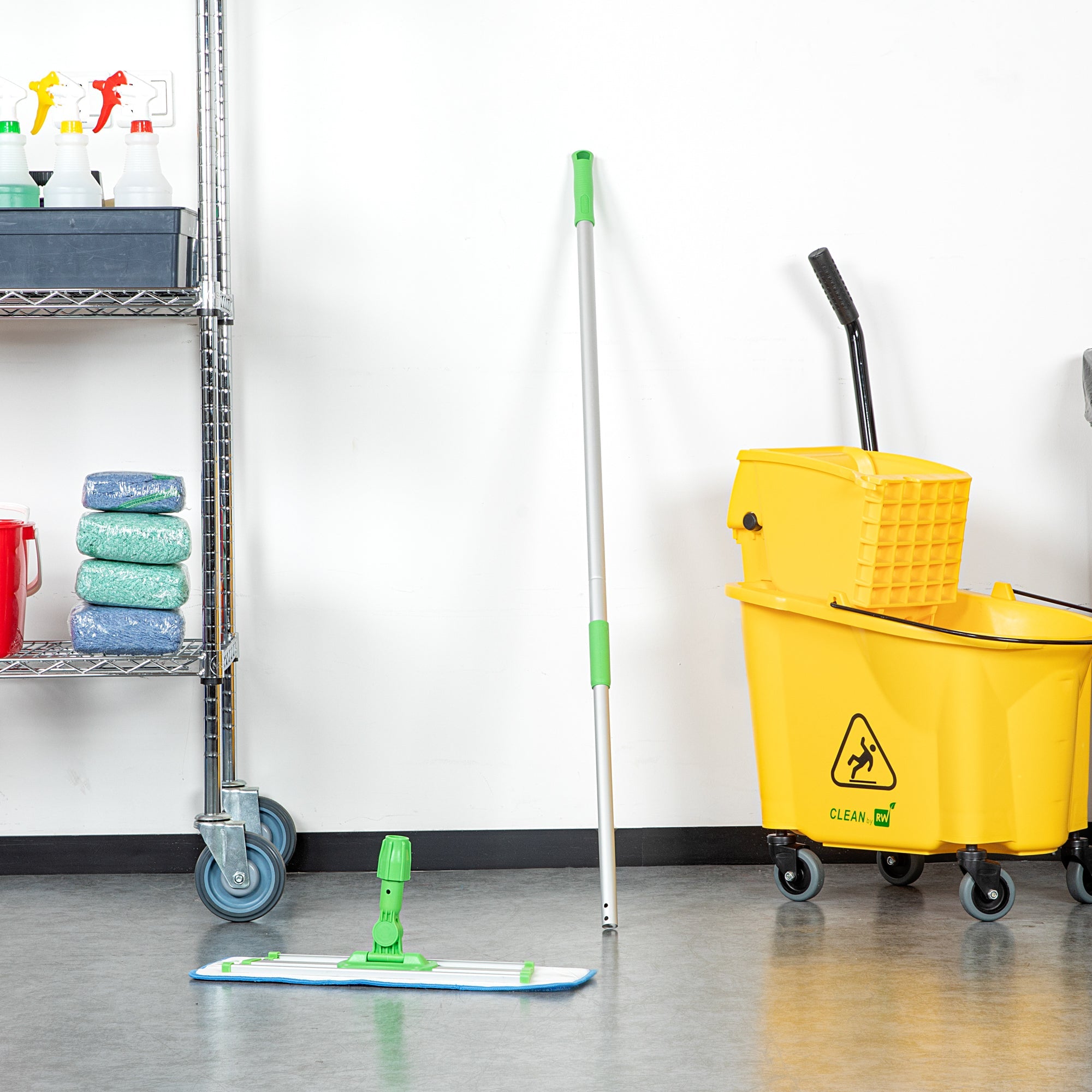 Clean Tek Professional Green Aluminum Telescopic Mop Handle - 60" - 1 count box