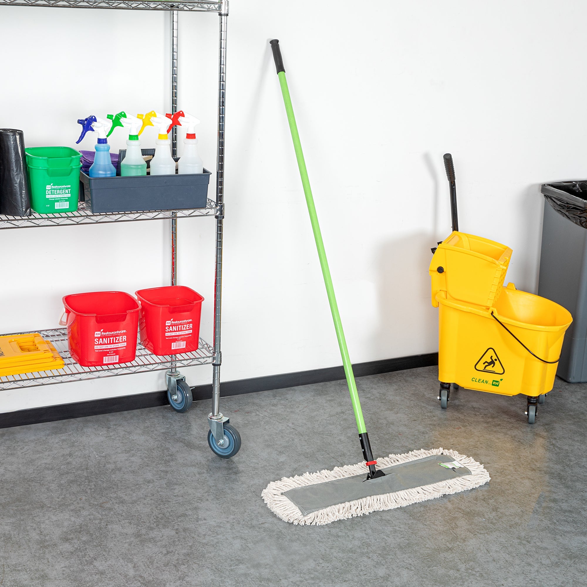 Clean Tek Professional Cotton Dust / Dry Mop - with 64" Handle - 24" x 5" - 1 count box
