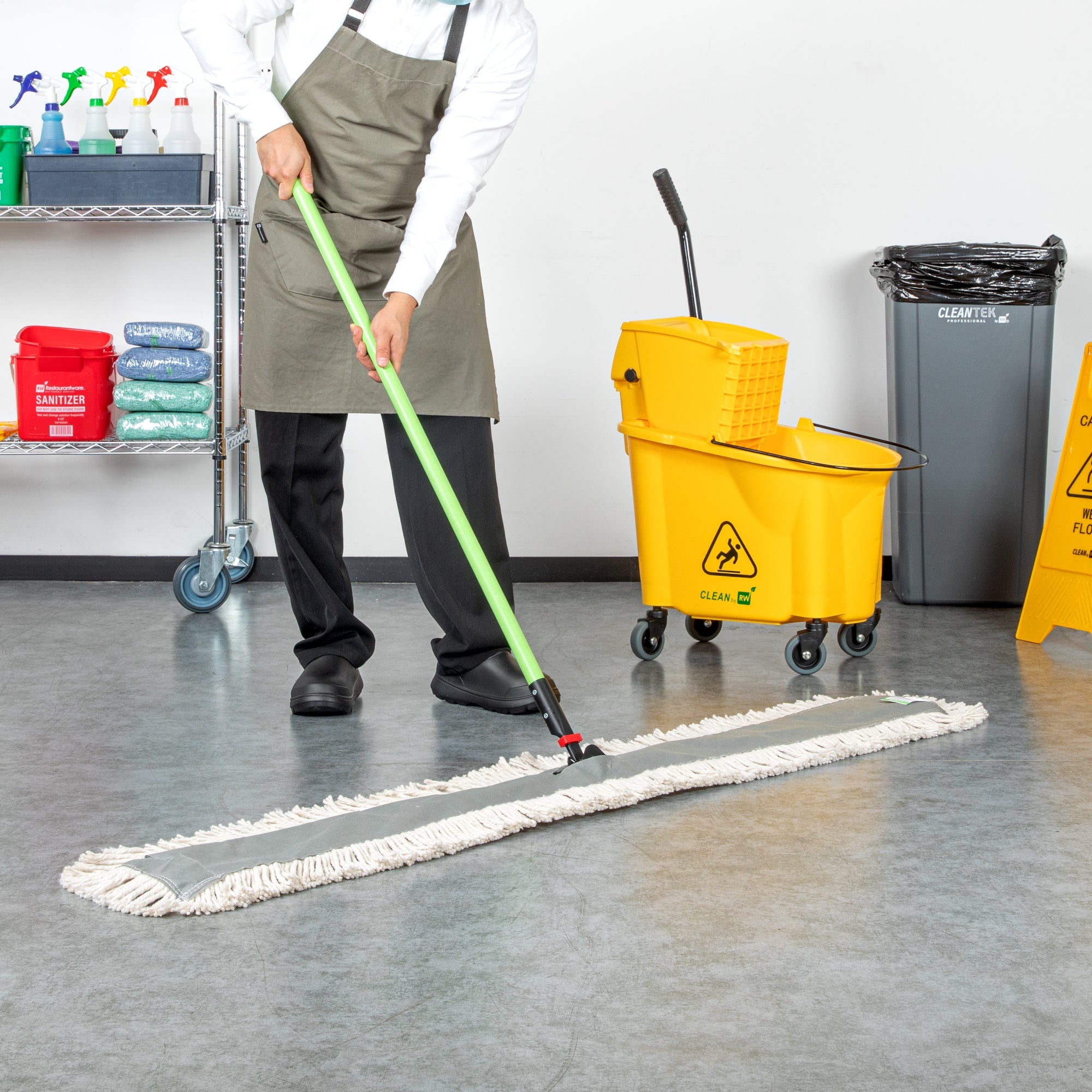 Clean Tek Professional Cotton Dust / Dry Mop - with 64" Handle - 59 3/4" x 5" - 1 count box