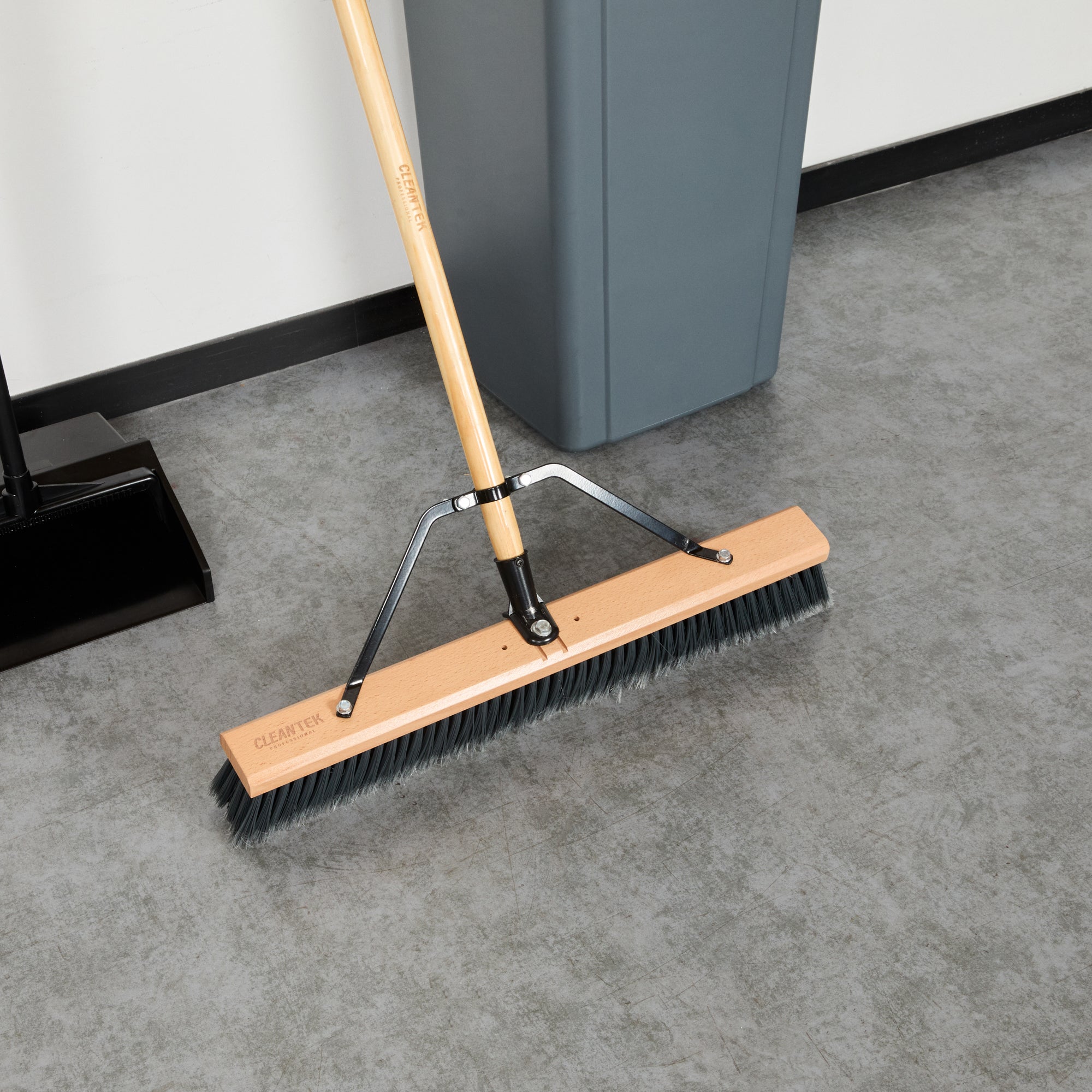 Clean Tek Professional 24" Hardwood Contractor / Push Broom Head - with Medium Flagged Bristles - 1 count box
