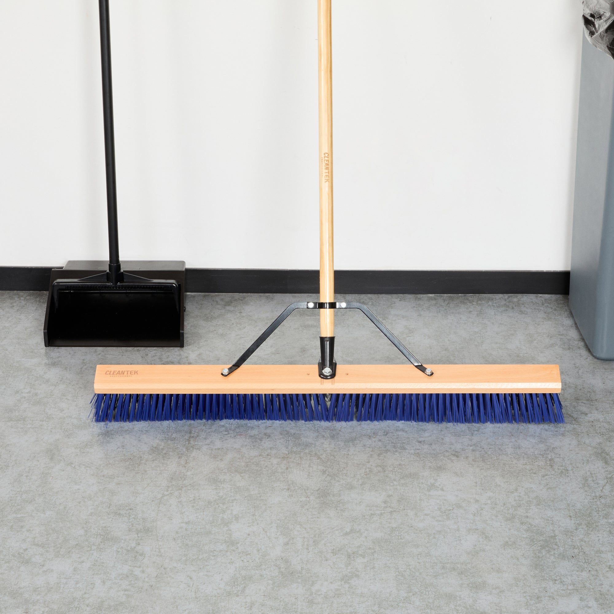 Clean Tek Professional 36" Hardwood Contractor / Push Broom Head - with Heavy Flagged Bristles - 1 count box