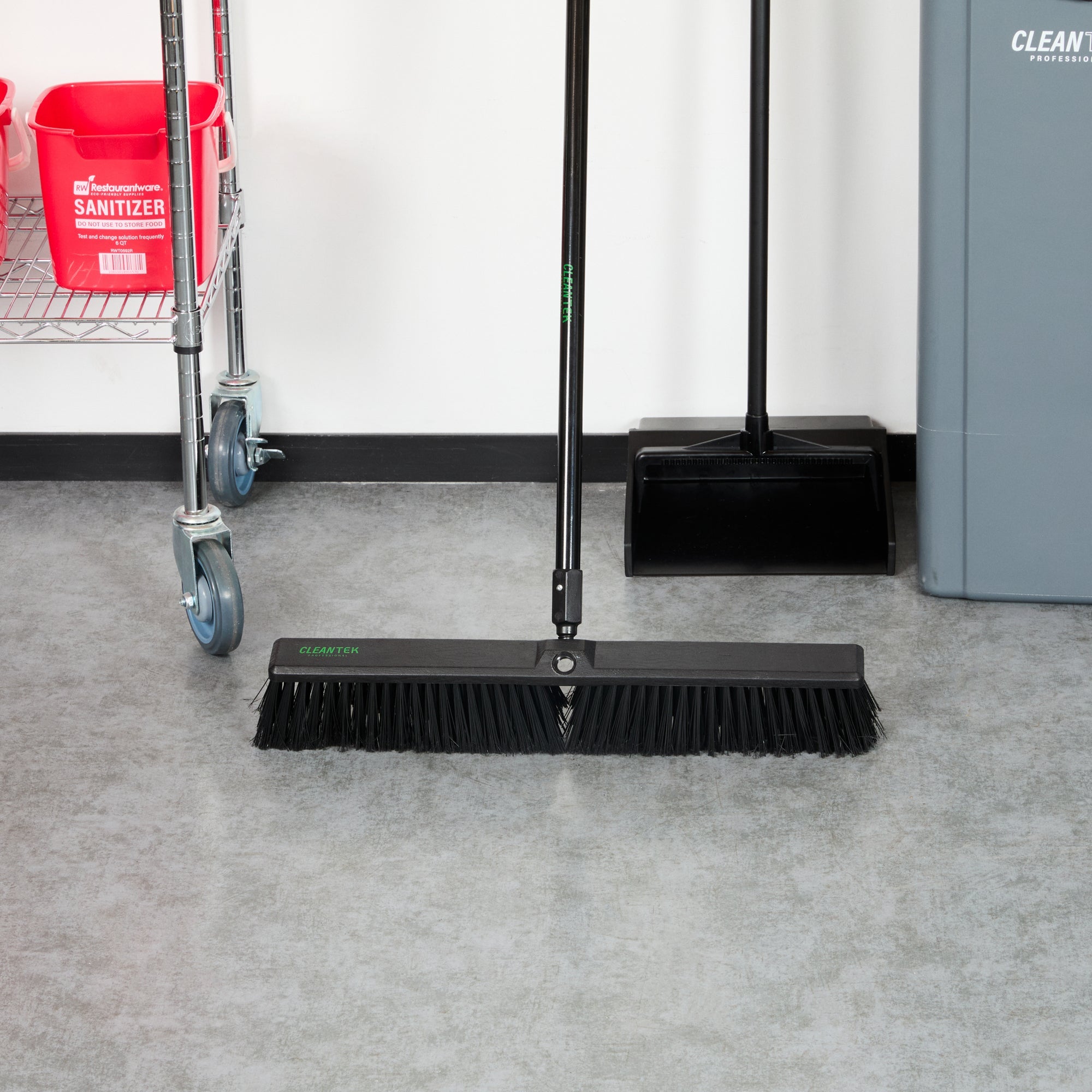 Clean Tek Professional 23 1/2" Black Plastic Push Broom Head - with Heavy Unflagged Bristles - 1 count box