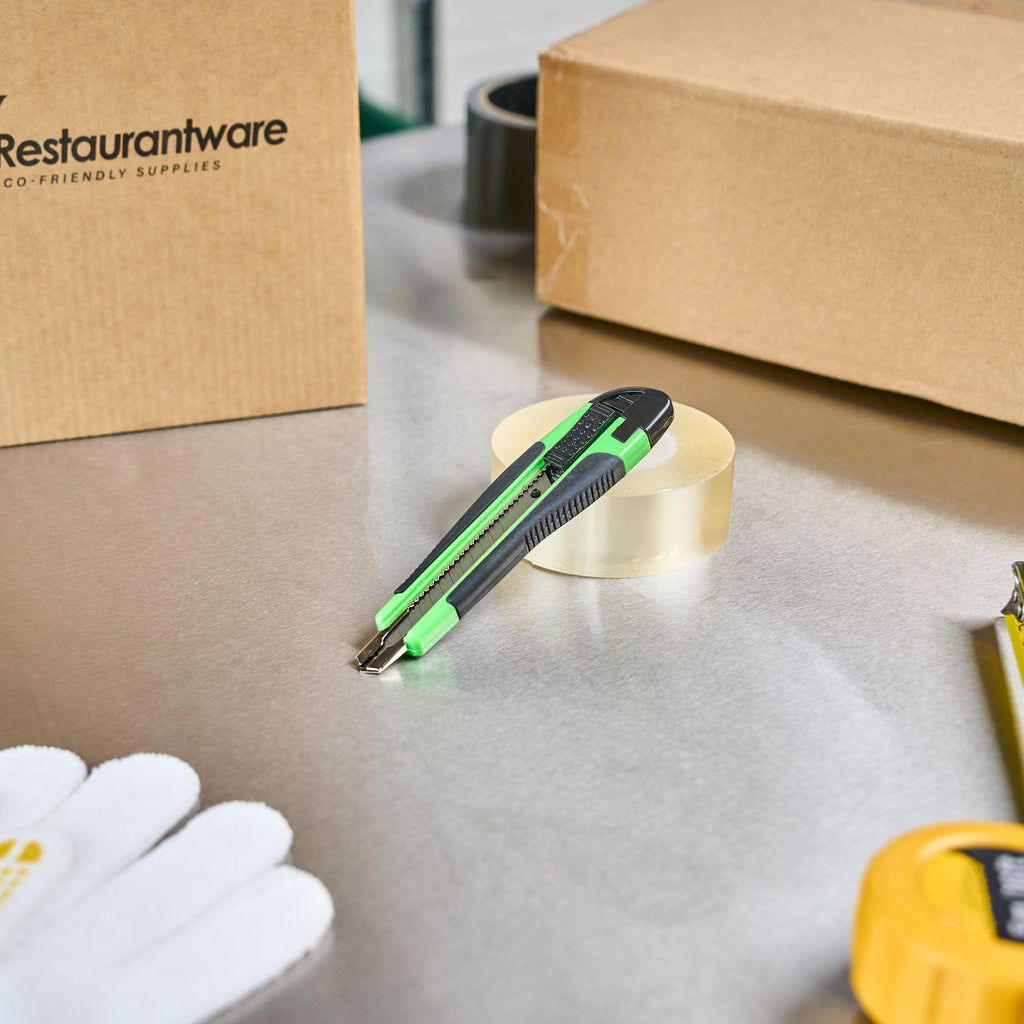 Handy Tek Green Snap Off Blade Knife - Anti-Slip Handle - 5 1/4" - 1 count box
