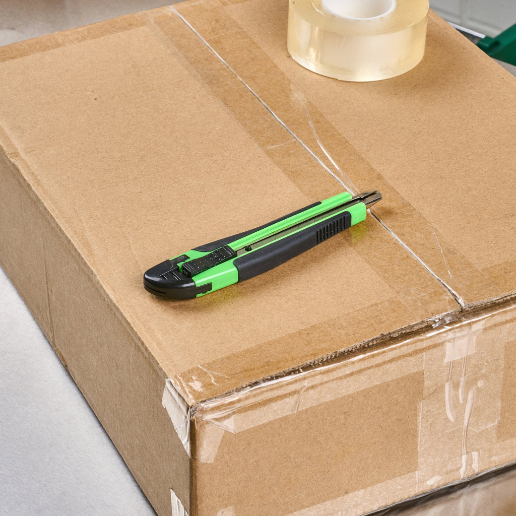Handy Tek Green Snap Off Blade Knife - Anti-Slip Handle - 5 1/4" - 12 count box