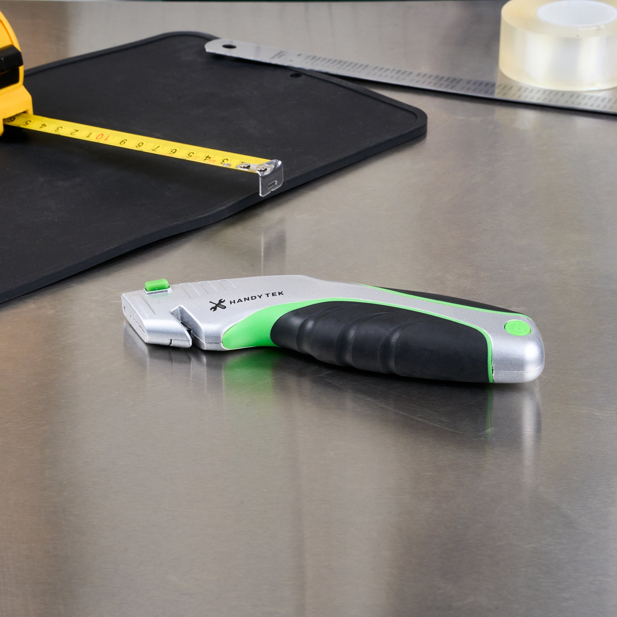 Handy Tek Silver Utility Knife - Quick Change, Heavy Duty - 7" - 12 count box