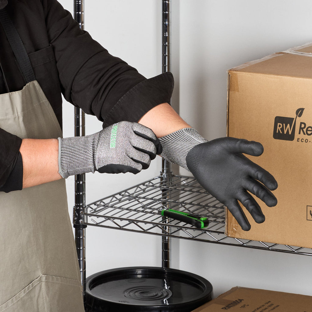 Life Protector Gray HPPE Polyester / Spandex Extra Large Work Gloves - with Foam Nitrile Palm Coating, Cut-Resistant - Pair - 1 count box