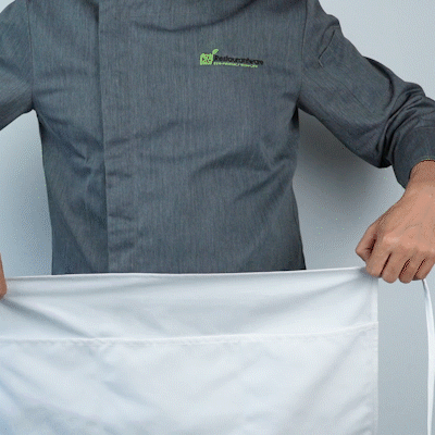 Chef 101 White Standard Waist Apron - with 3 Pockets - 24" x 12" - 100 count box