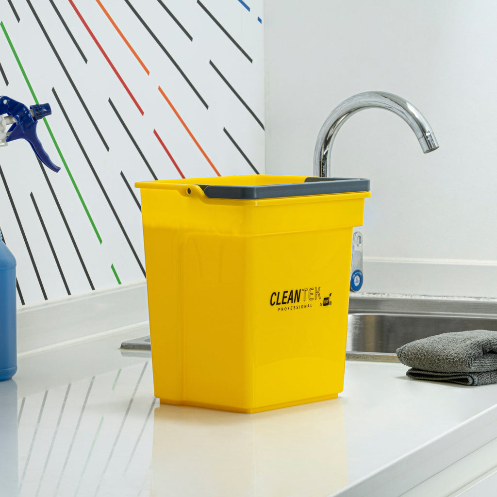 Clean Tek Professional 4 Qt Yellow Cleaning Bucket - 7" x 6 1/4" x 8 1/2" - 1 count box