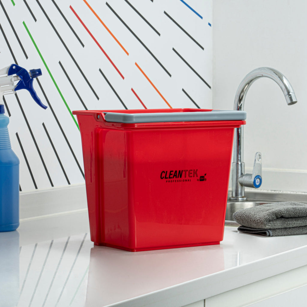 Clean Tek Professional 6 Qt Red Cleaning Bucket - 9 1/4" x 7" x 8 3/4" - 1 count box