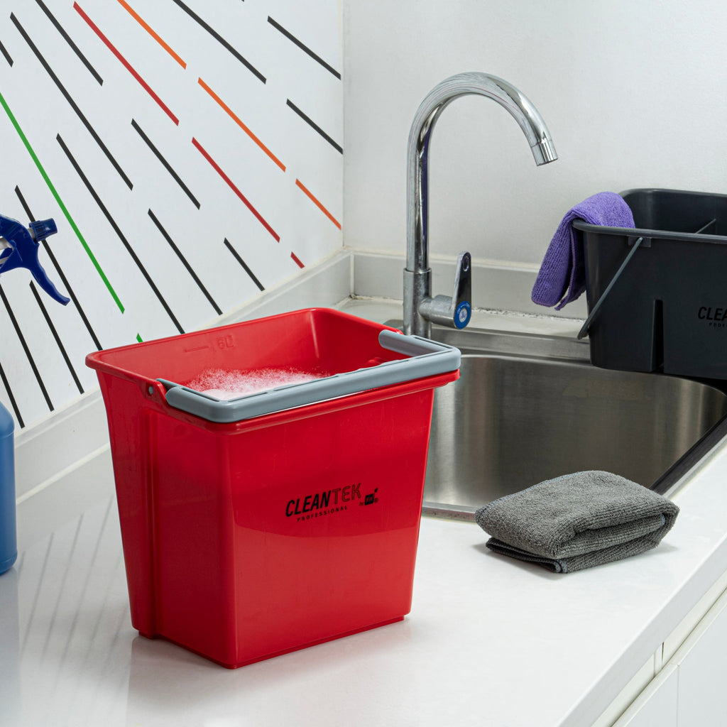 Clean Tek Professional 6 Qt Red Cleaning Bucket - 9 1/4" x 7" x 8 3/4" - 1 count box