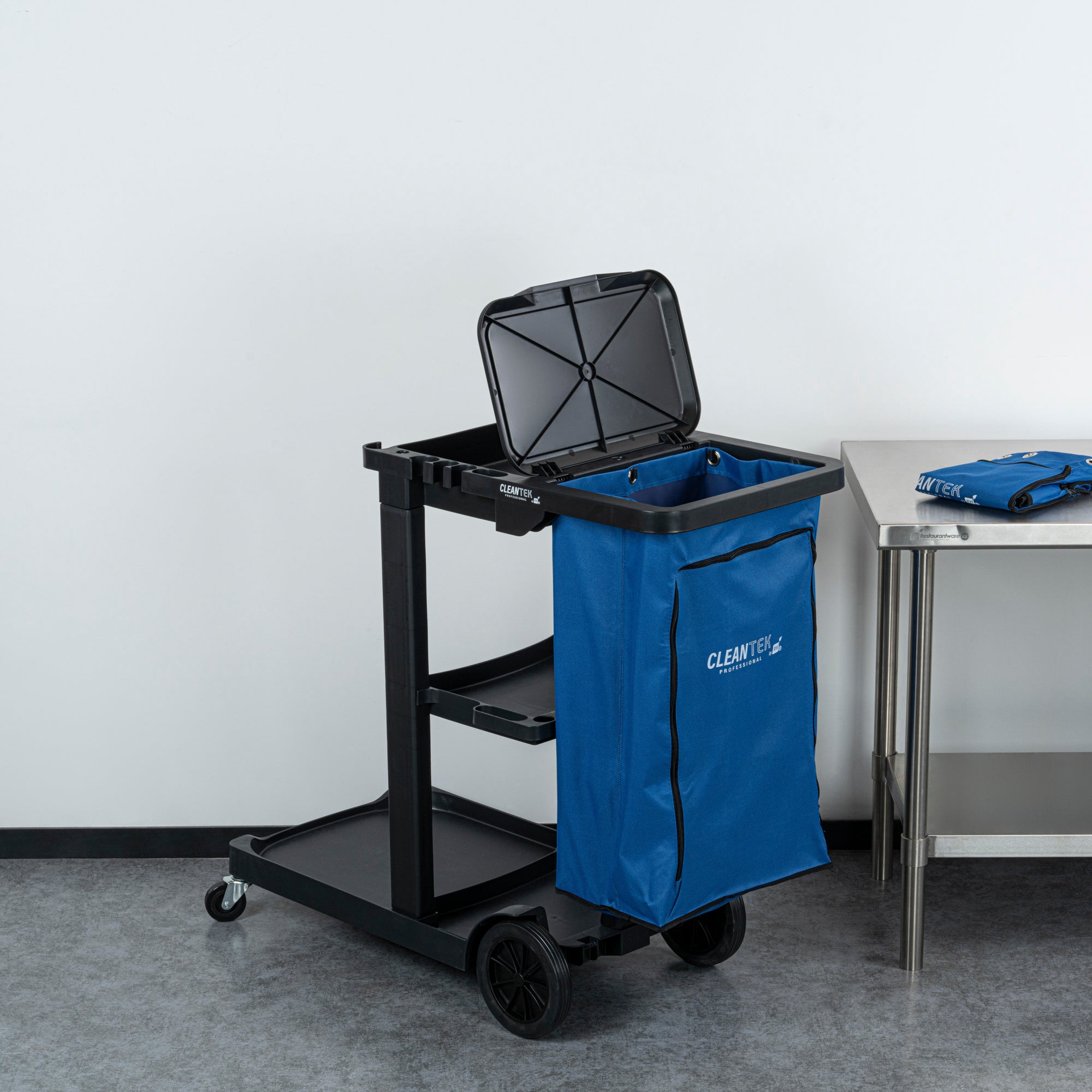 Clean Tek Professional 18 gal Blue Plastic Bag - for 3-Shelf Janitor Cart, with Zipper - 1 count box