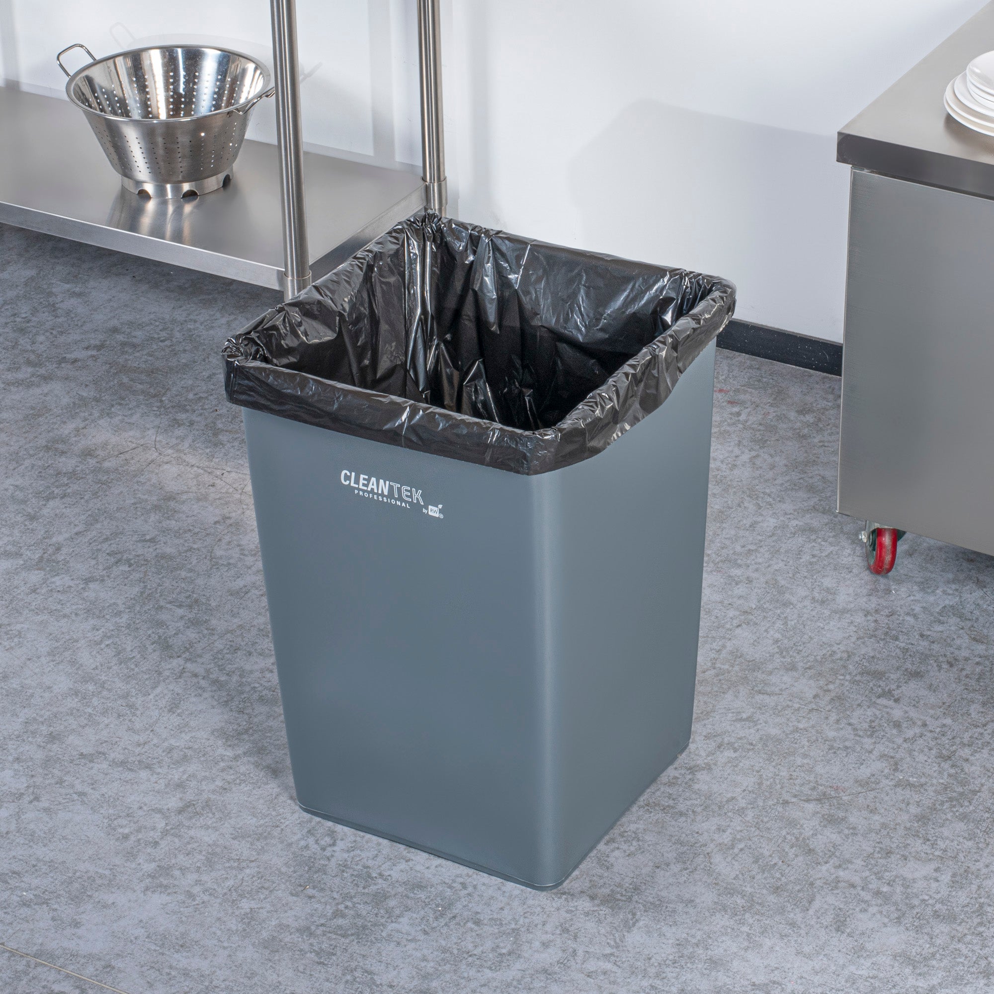 Clean Tek Professional 35 gal Square Gray Plastic Trash Can - 19 1/2" x 19 1/2" x 27 3/4" - 1 count box