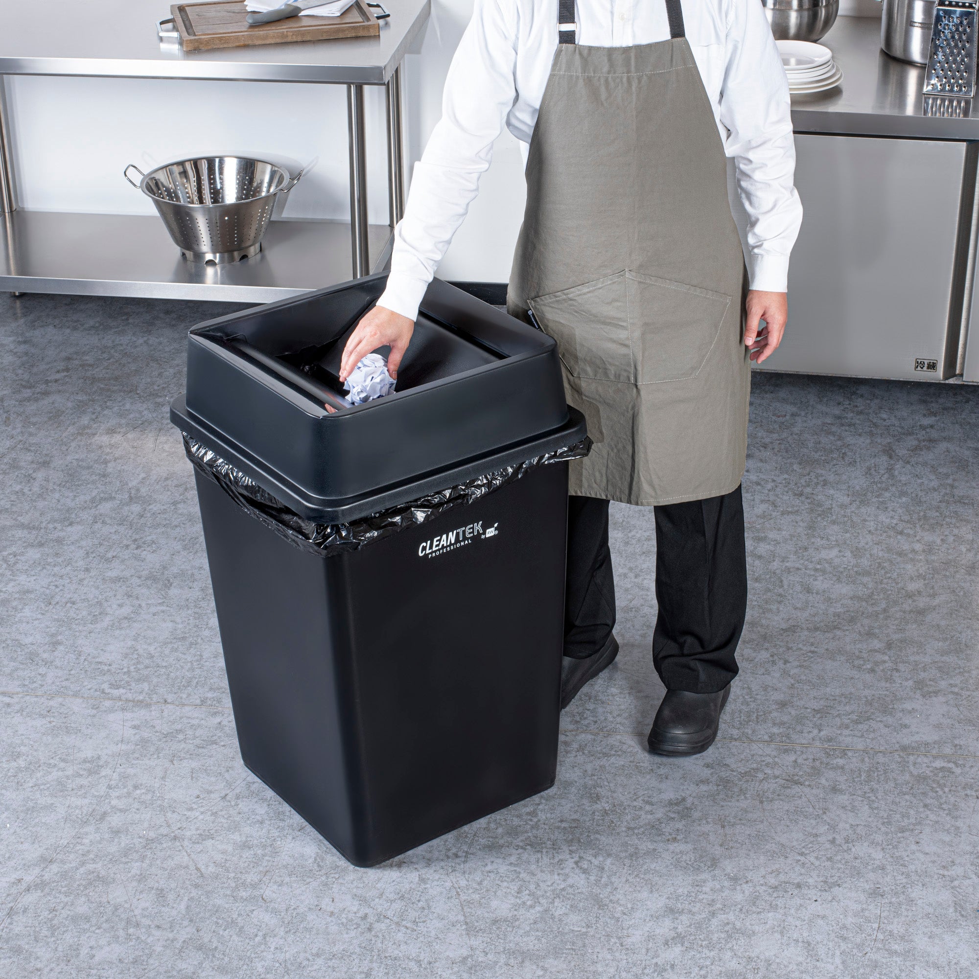 Clean Tek Professional Square Black Plastic Swing Lid - Fits 35 / 50 gal Square Trash Can - 1 count box