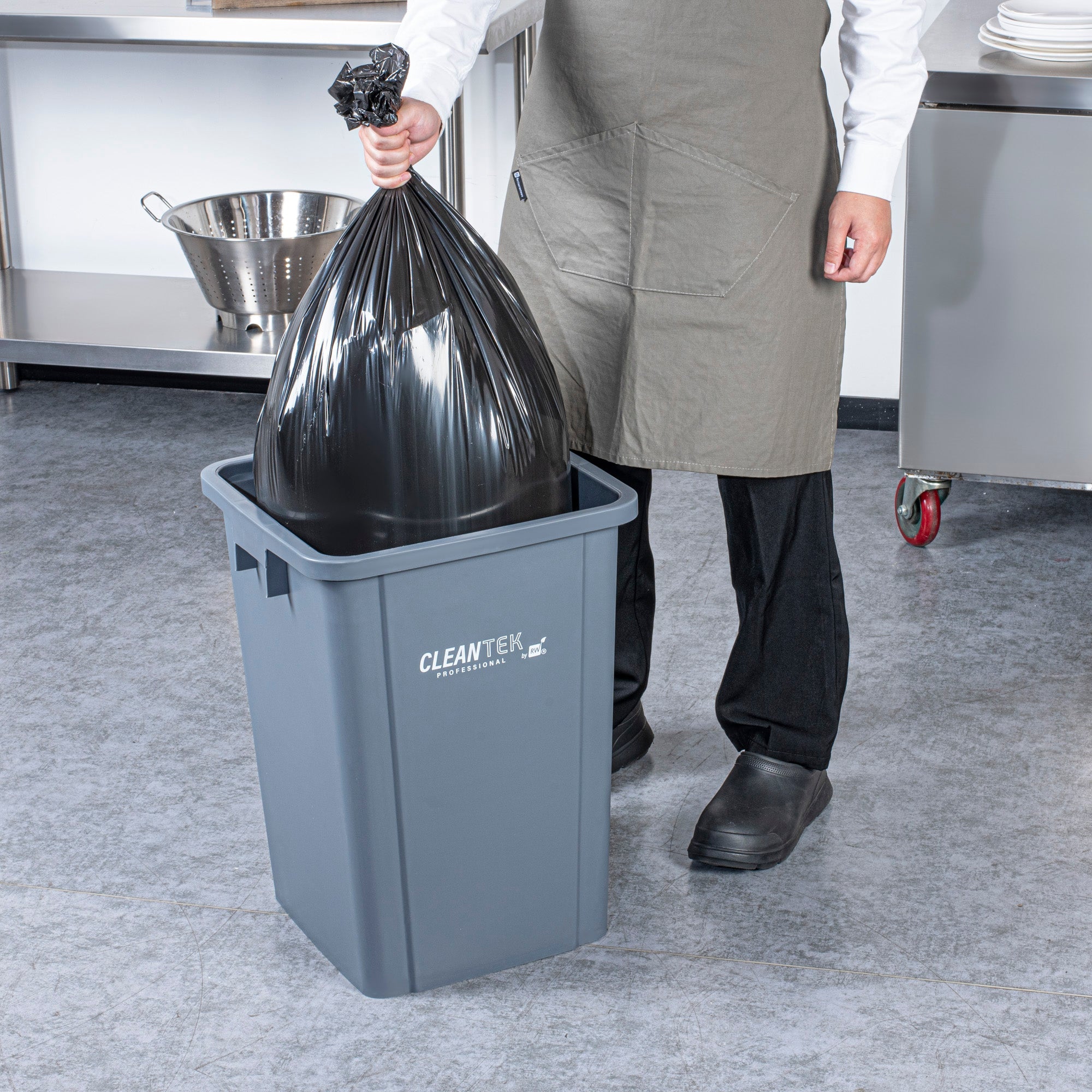 Clean Tek Professional 19 gal Square Gray Plastic Trash Can - 16" x 16" x 21 1/4" - 1 count box