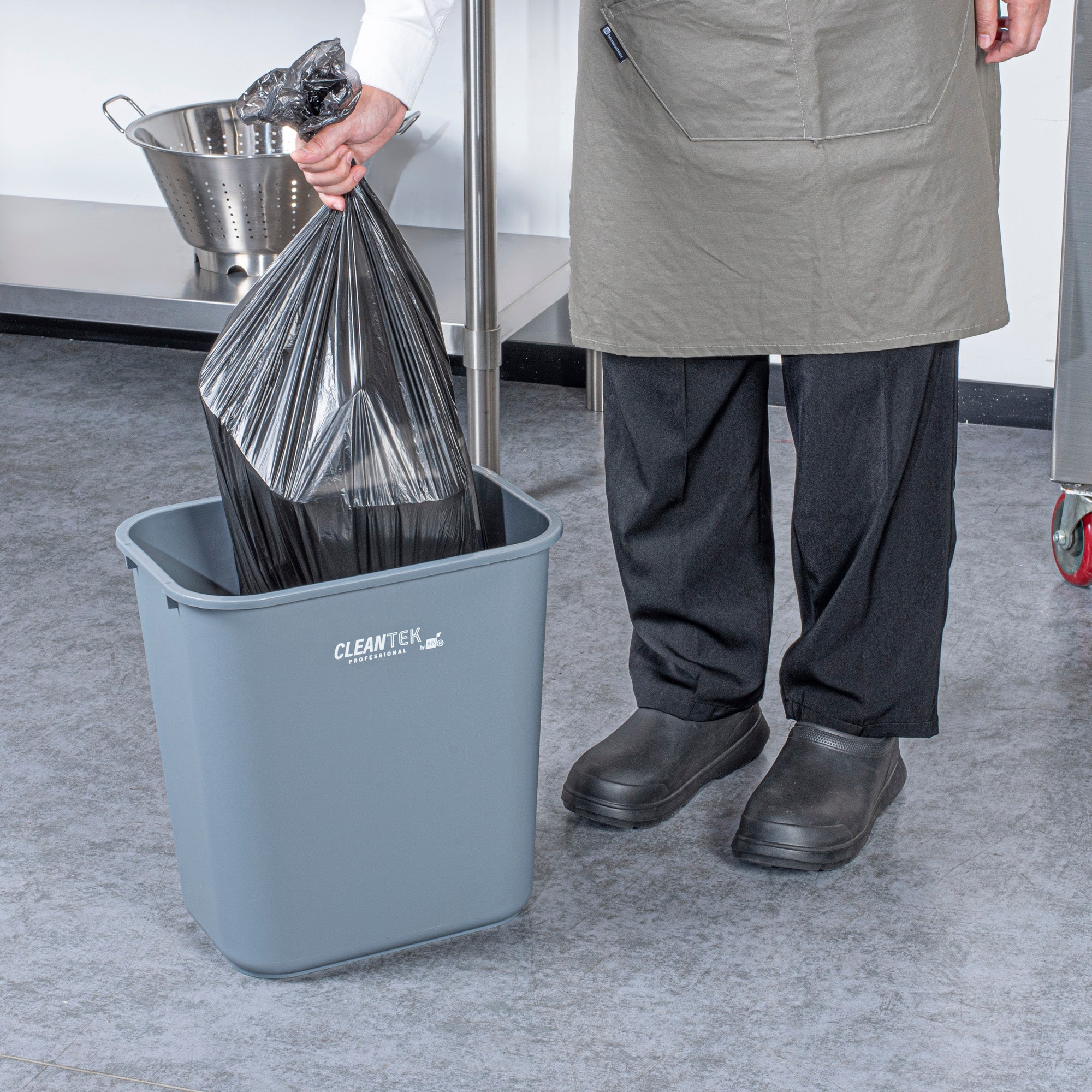 Clean Tek Professional 28 qt / 7 gal Rectangle Gray Wastebasket / Trash Can - 14 1/2" x 10 1/2" x 15 1/4" - 1 count box