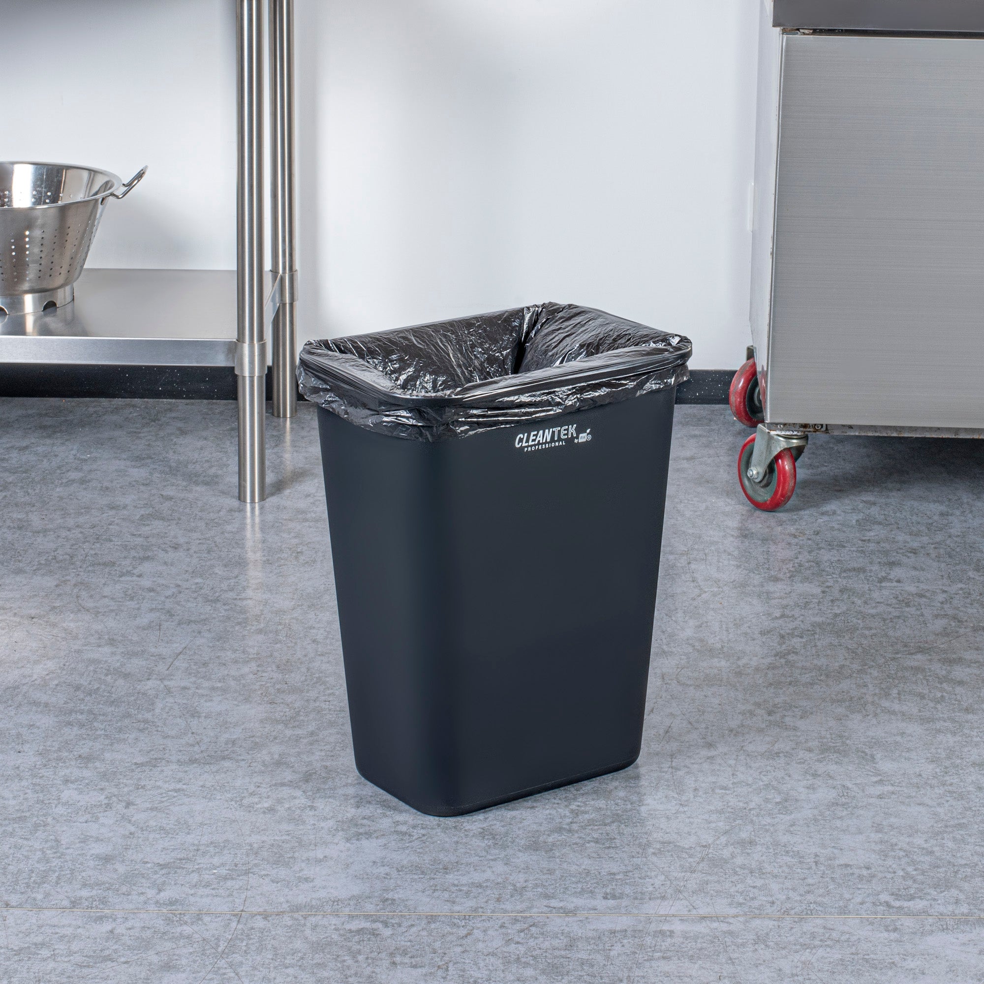 Clean Tek Professional 7 qt / 1.75 gal Rectangle Black Wastebasket / Trash Can - 10" x 6 1/4" x 10 1/4" - 1 count box