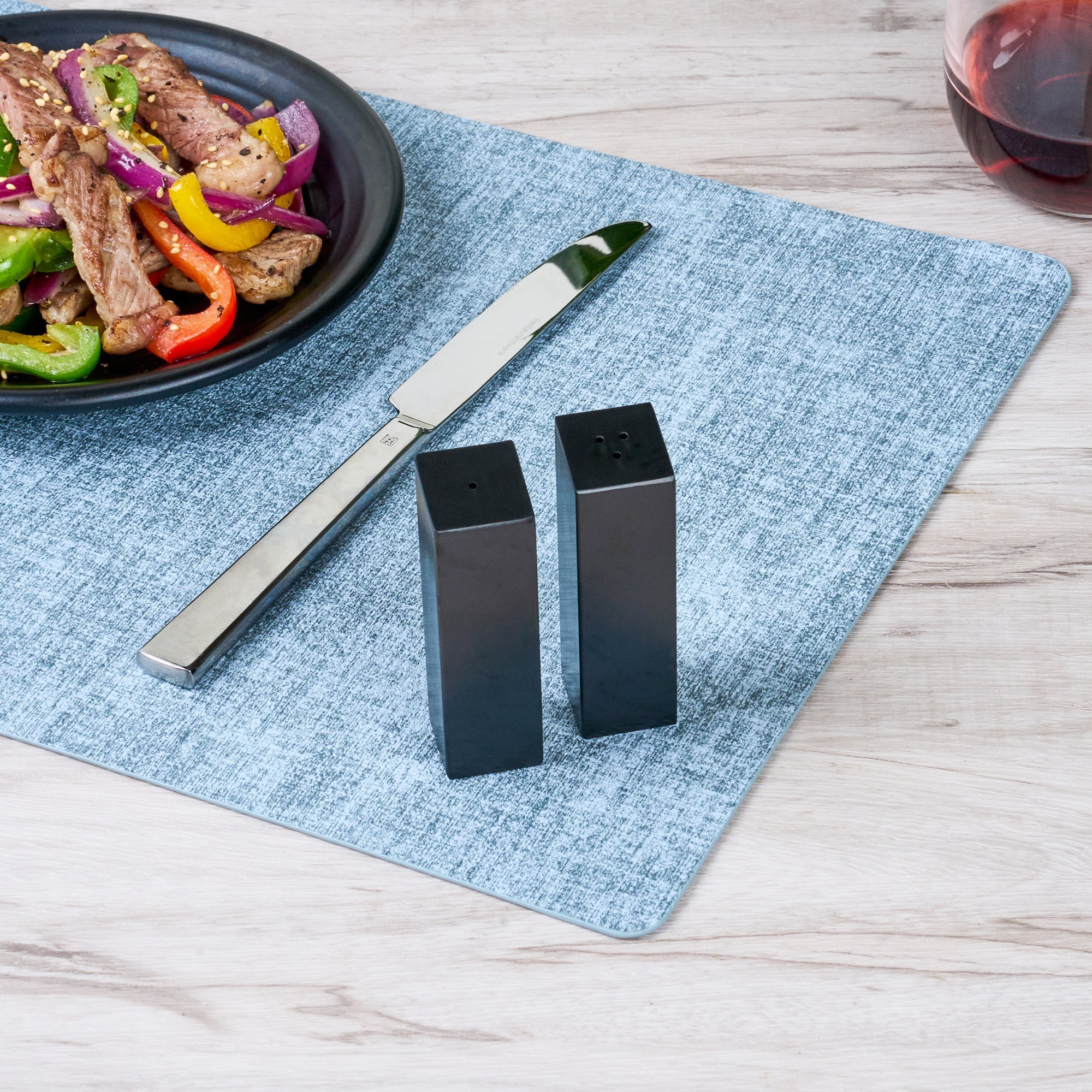 Chef 101 2 oz Black Stainless Steel Rectangular Salt And Pepper Shaker Set - 1" x 1" x 3 1/4" - 1 count box