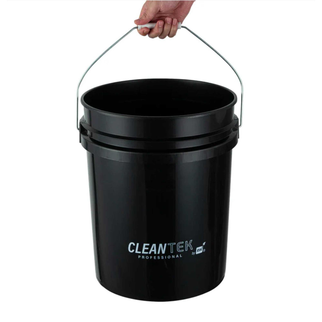 Clean Tek Professional 5 gal Round Black Plastic Pail - 12 1/4" x 12 1/4" x 14 1/2" - 1 count box