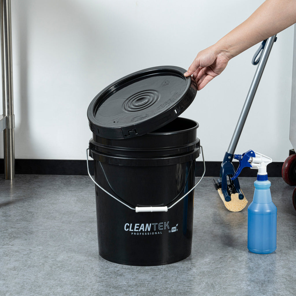 Clean Tek Professional Round Black Plastic Standard Lid - Fits 3.5 and 5 Gal Pail, with Tear Tab and Gasket, Recessed - 1 count box