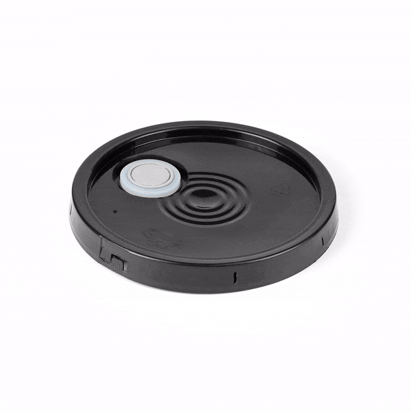 Clean Tek Professional Round Black Plastic Lid - Fits 3.5 and 5 Gal Pail, with Spout and Tear Tab, Gasket - 1 count box