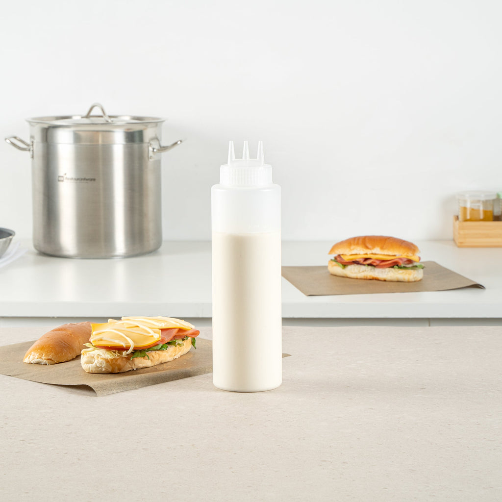 Sauce Tek 32 oz Clear Plastic All-Purpose Squeeze Bottle - with Triple Dispersion Tip - 6 count box