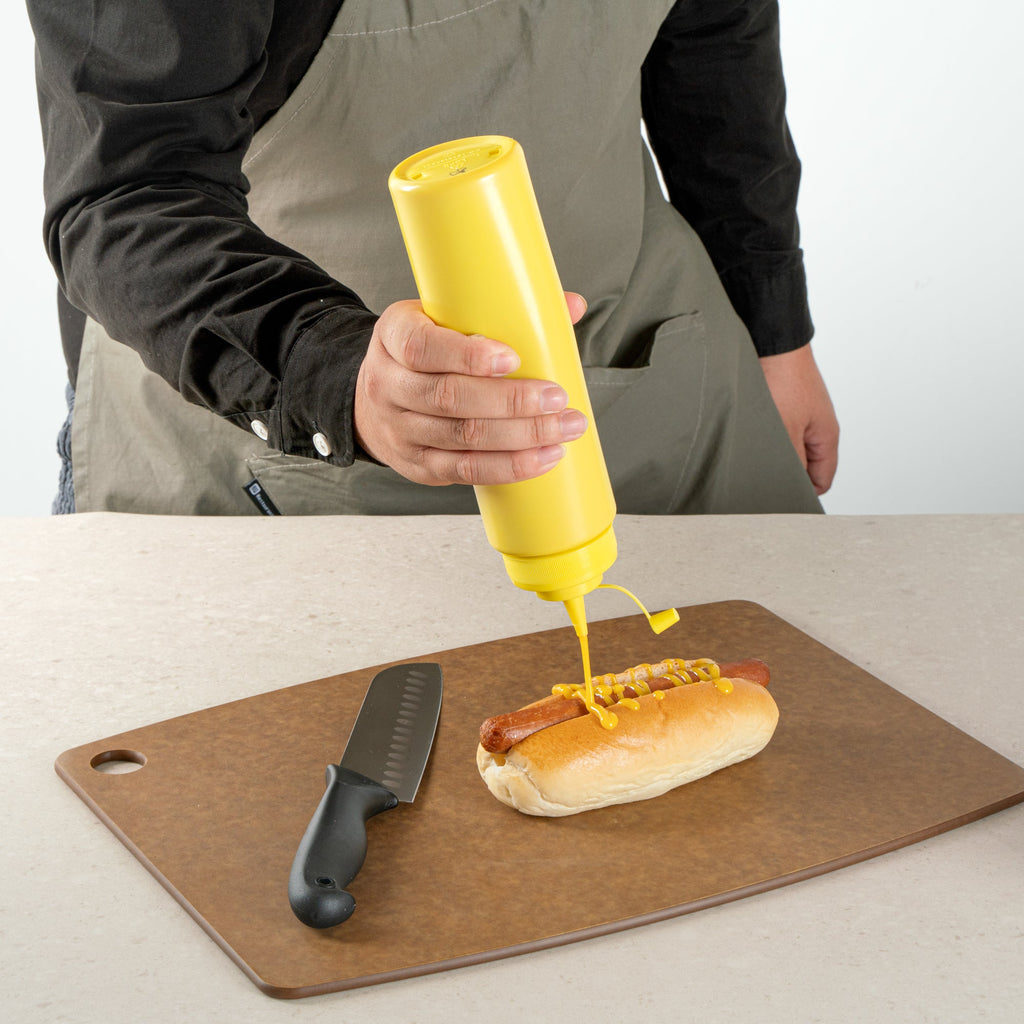 Sauce Tek 24 oz Yellow Plastic Squeeze Bottle - with Cap, Wide Mouth - 2 1/2" x 2 1/2" x 10 1/4" - 1 count box