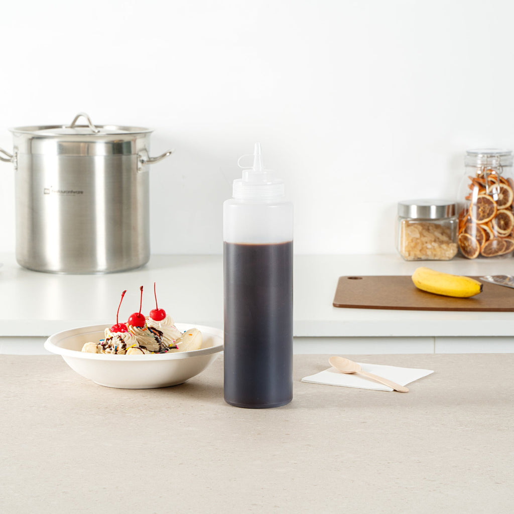 Sauce Tek 32 oz Clear Plastic Squeeze Bottle - with Cap, Wide Mouth - 3" x 3" x 11 1/2" - 1 count box