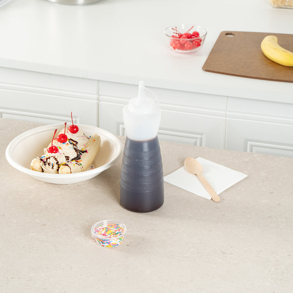 Sauce Tek 24 oz Clear Plastic Squeeze Bottle - with Cap - 2 3/4" x 2 3/4" x 10 1/4" - 1 count box