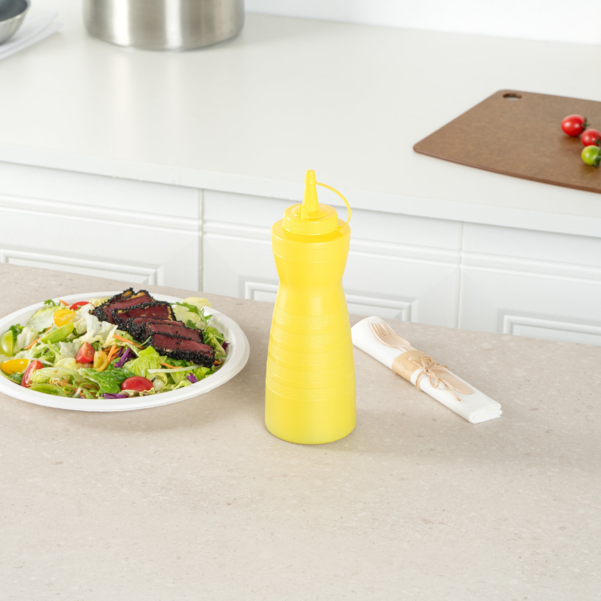 Sauce Tek 24 oz Yellow Plastic Squeeze Bottle - with Cap - 2 3/4" x 2 3/4" x 10 1/4" - 1 count box