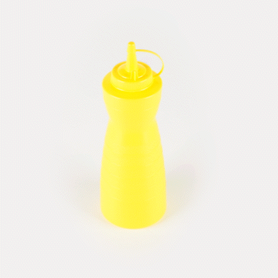 Sauce Tek 24 oz Yellow Plastic Squeeze Bottle - with Cap - 2 3/4" x 2 3/4" x 10 1/4" - 1 count box