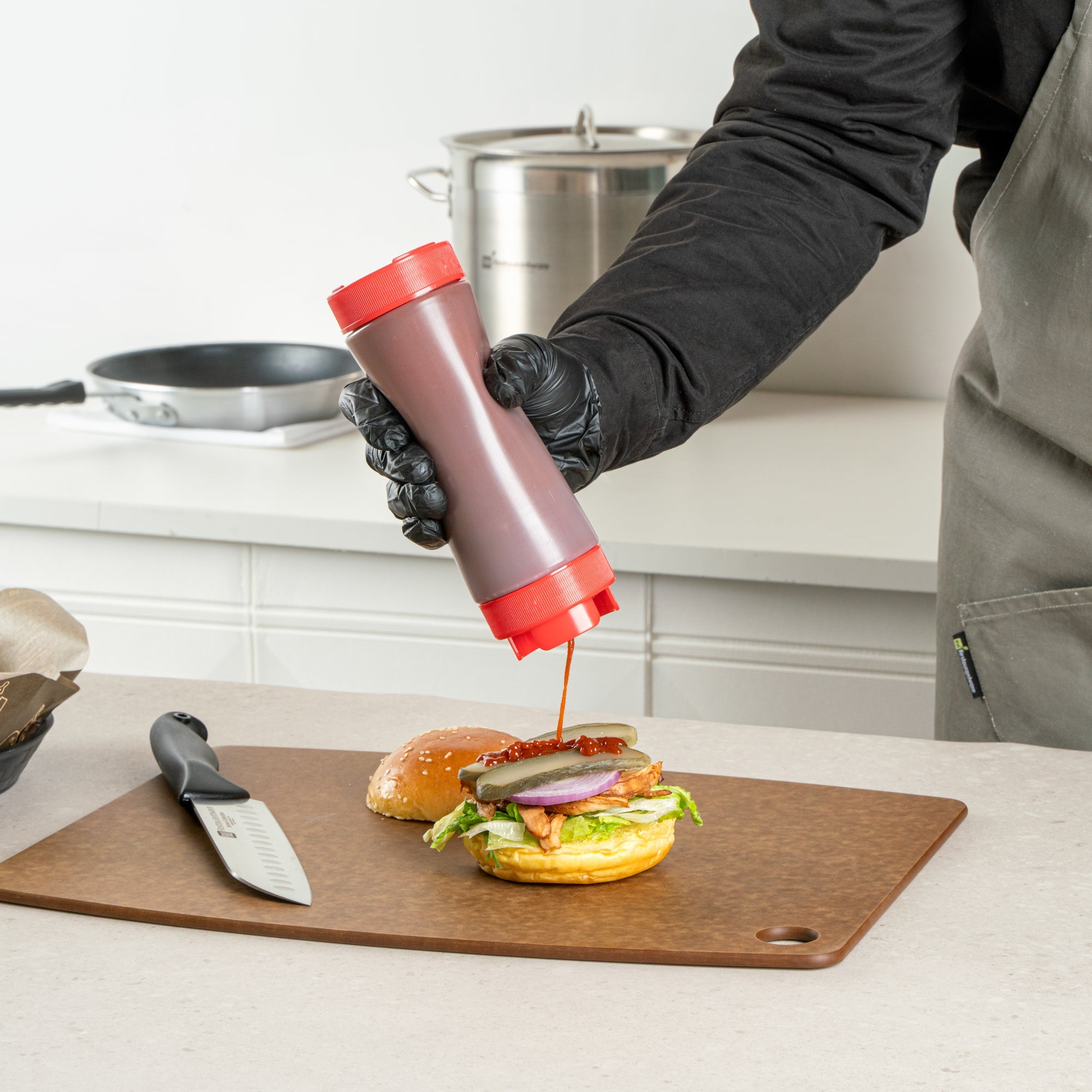 First In First Out 20 oz Red Plastic Squeeze Bottle - Inverted, Refill & Dispensing Lid - 2 3/4" x 2 3/4" x 7 3/4" - 1 count box