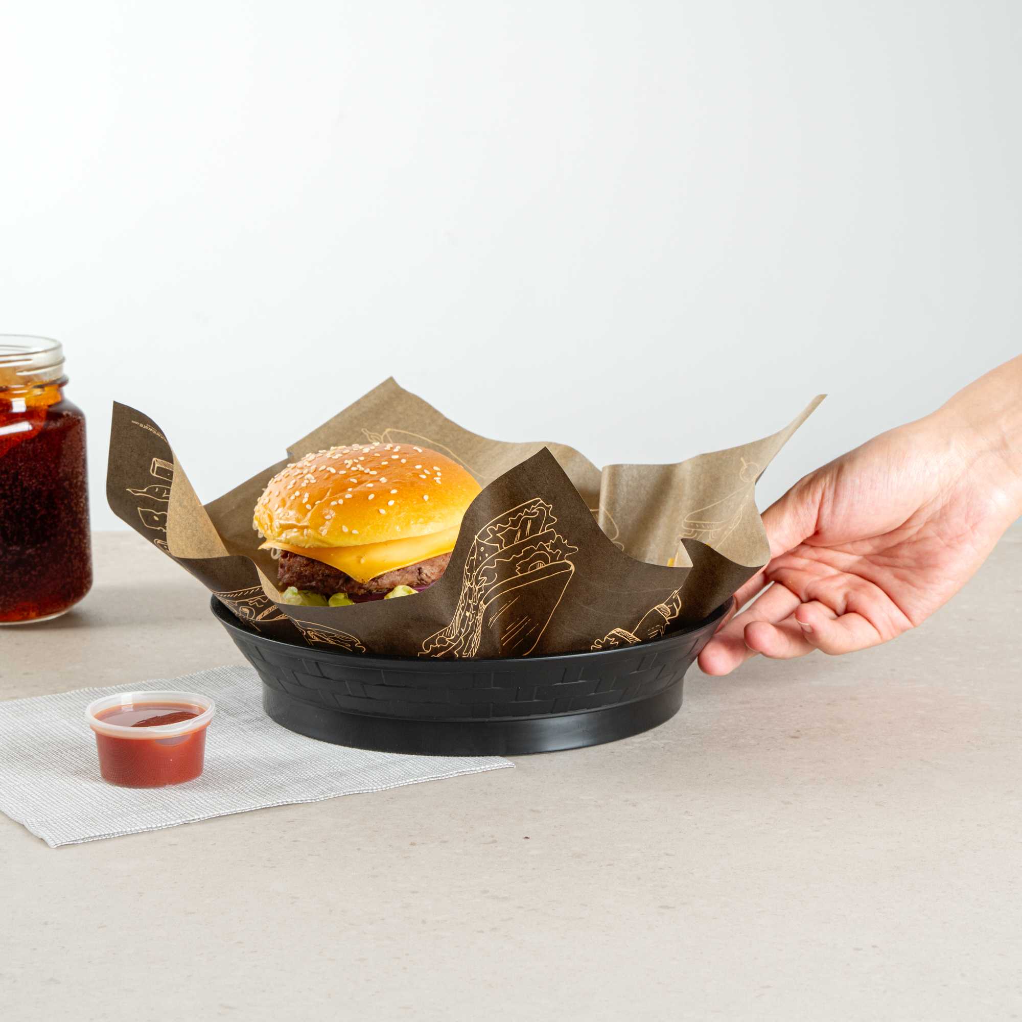 Chef 101 Round Black Plastic Diner Platter - with Base - 8 3/4" x 8 3/4" x 1 3/4" - 10 count box