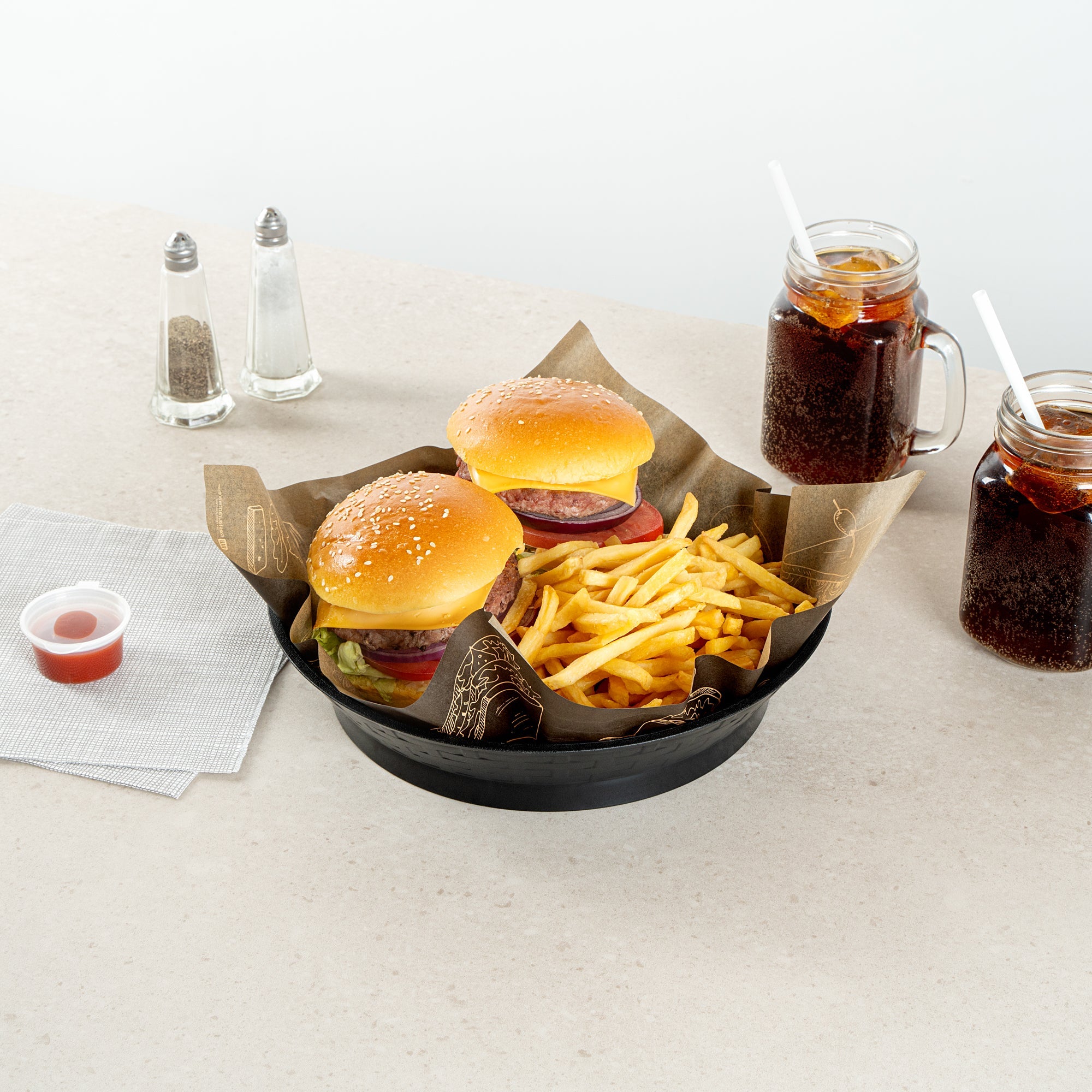 Chef 101 Round Black Plastic Diner Platter - with Base - 10 1/2" x 10 1/2" x 2 1/4" - 100 count box