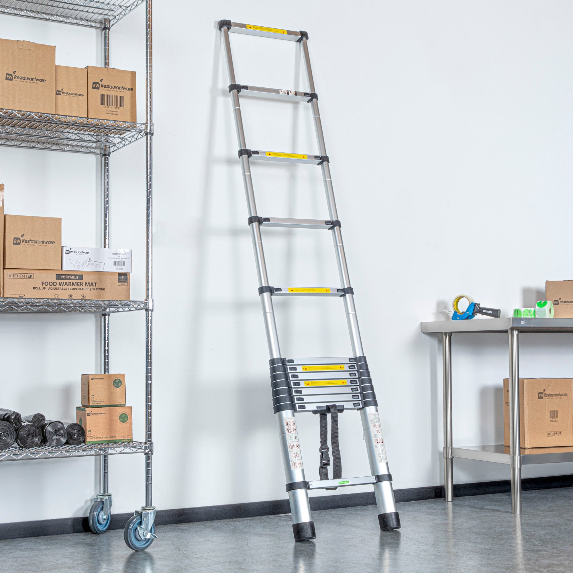 Handy Tek Aluminum Telescoping Extension Ladder - 330 lb Load Capacity - 12 1/2' - 1 count box