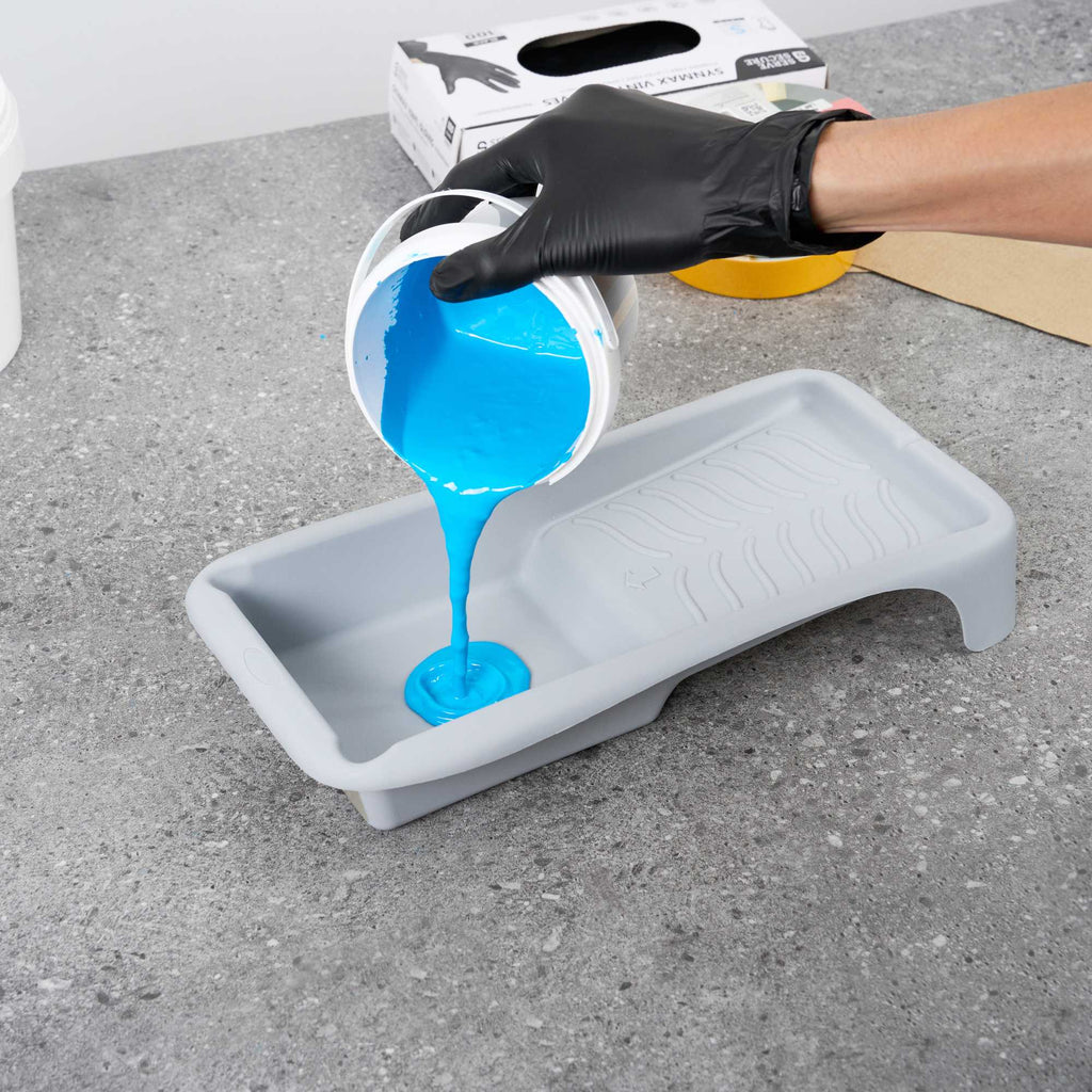Handy Tek 1.5 qt Gray Plastic Paint Tray - 14" x 7" x 2 1/2" - 1 count box