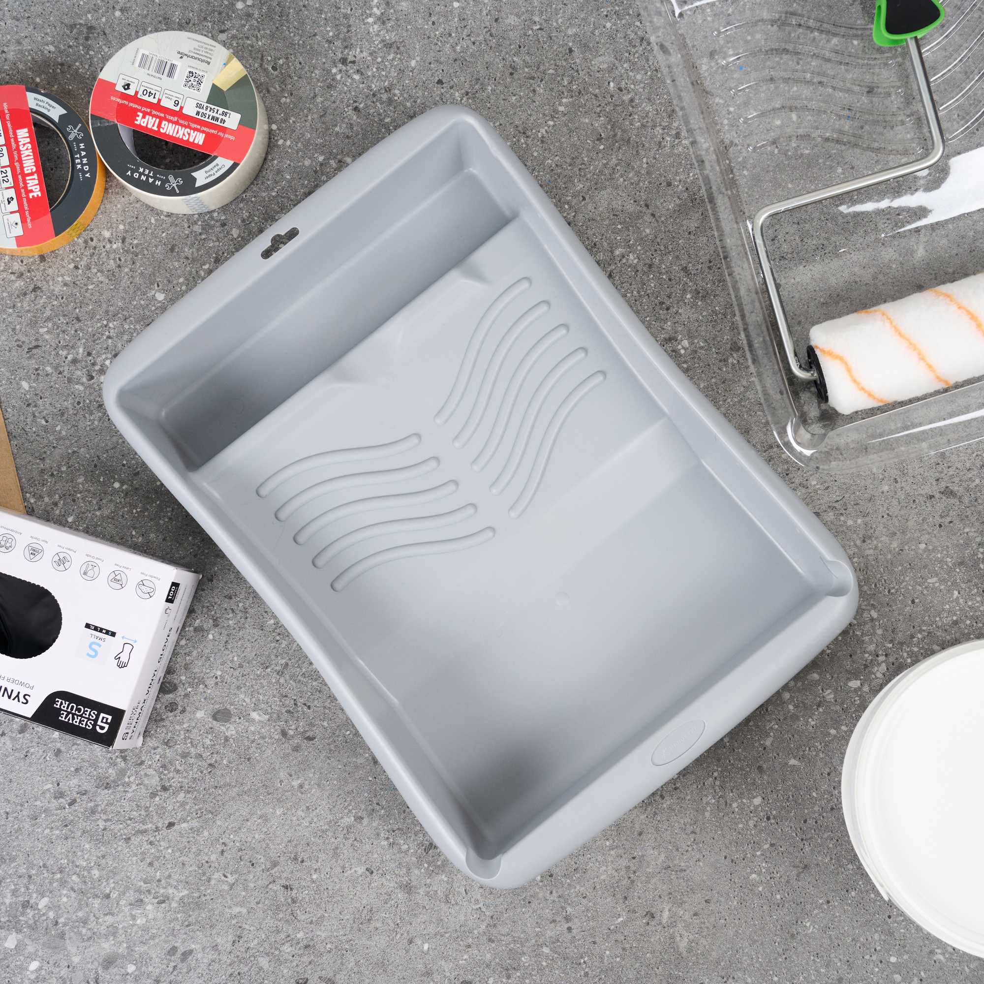 Handy Tek 1.5 gal 2-In-1 Gray Plastic Paint Tray - For Roller and Brush - 17 3/4" x 13" x 3" - 1 count box