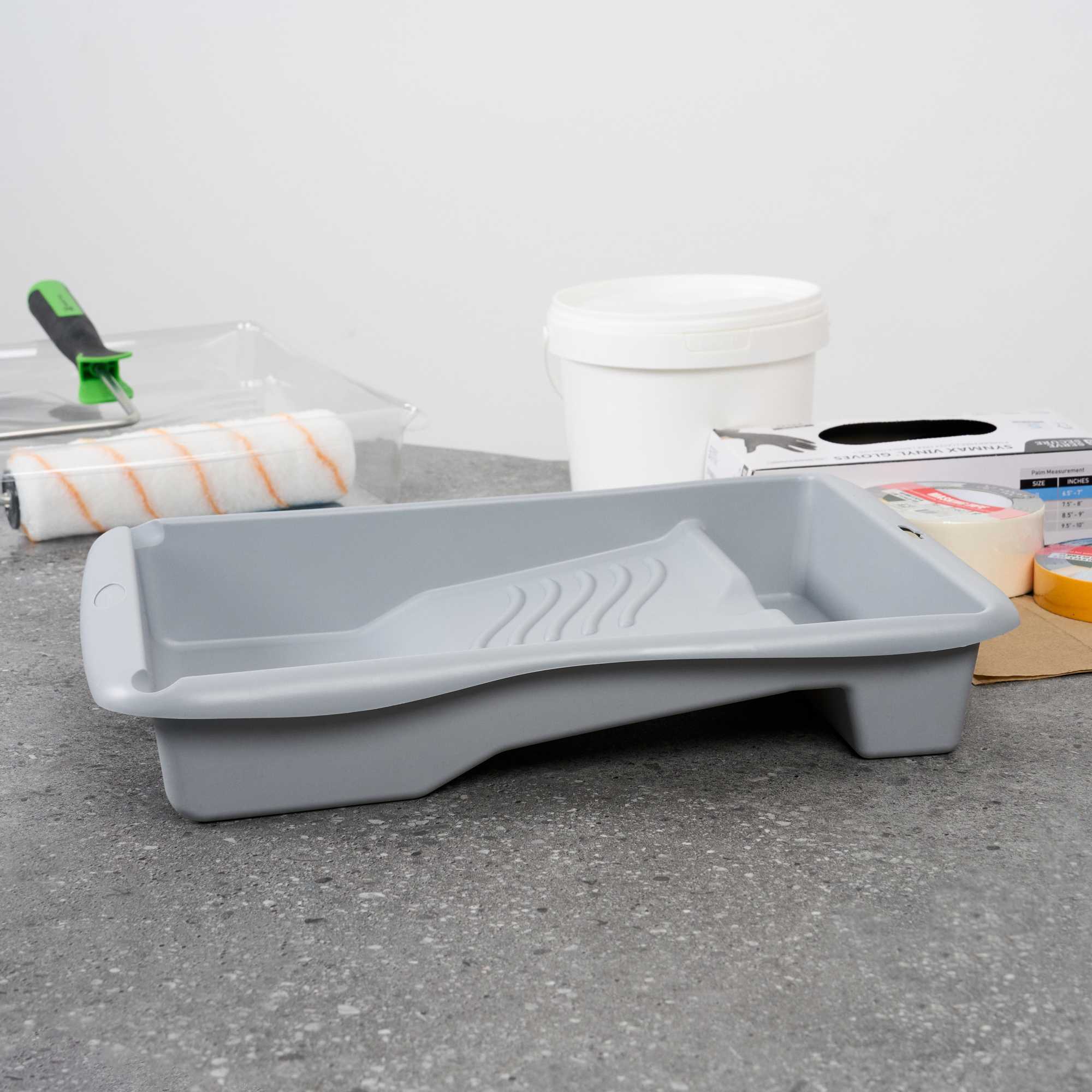Handy Tek 1.5 gal 2-In-1 Gray Plastic Paint Tray - For Roller and Brush - 17 3/4" x 13" x 3" - 36 count box