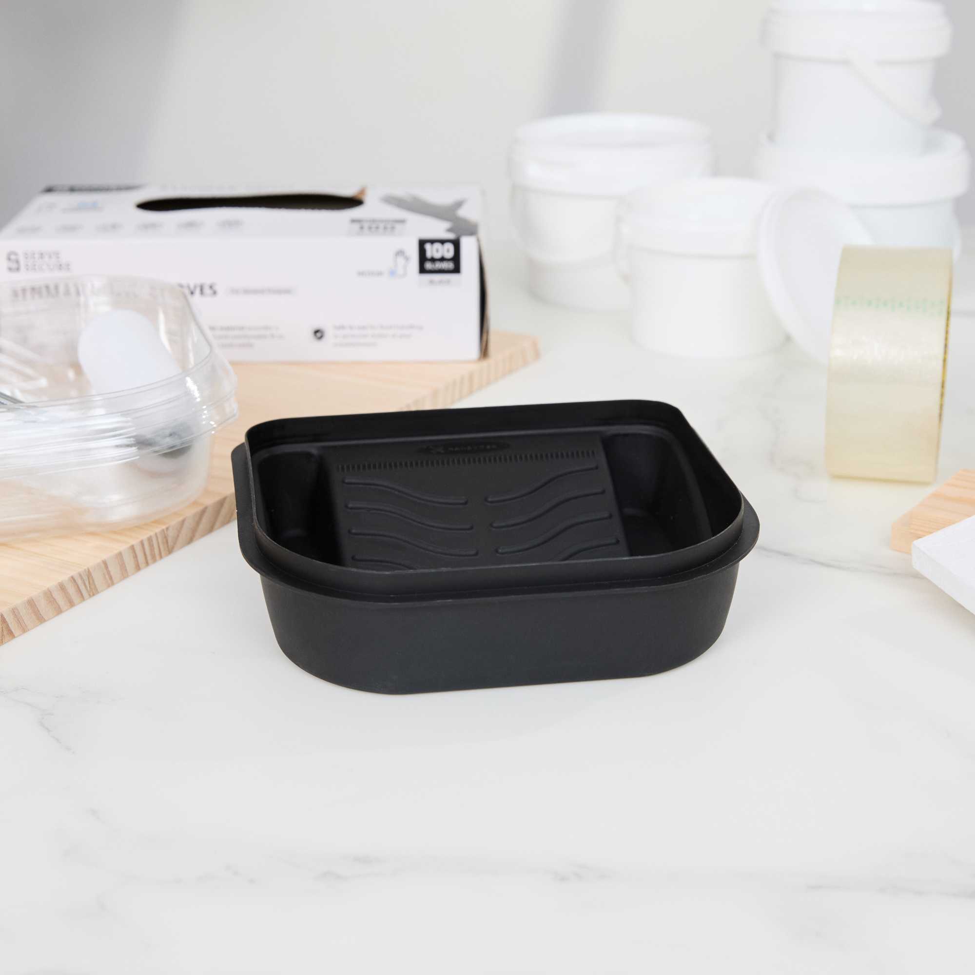 Handy Tek 27 oz Black Plastic Paint Tray / Pail Lid - Fits 0.5 gal Paint Pail - 7" x 7" x 1 3/4" - 50 count box