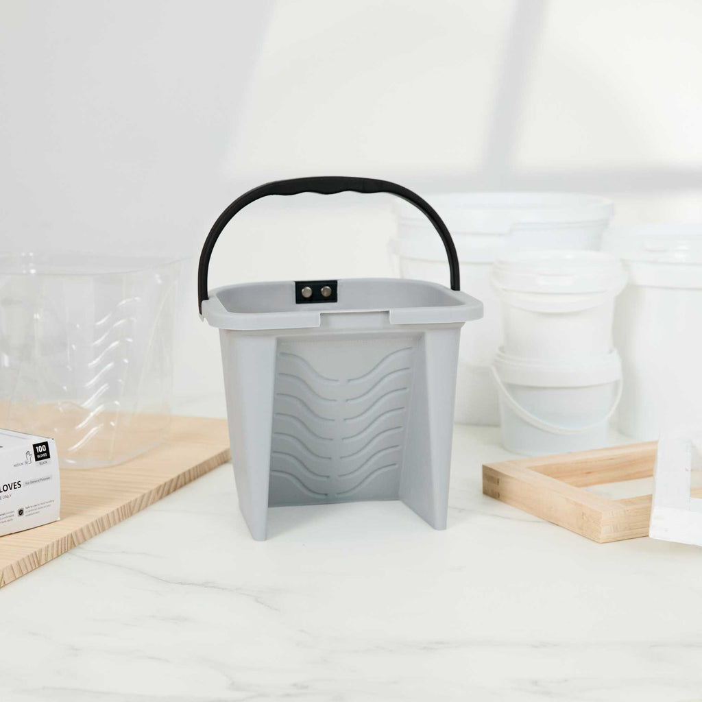 Handy Tek 0.5 gal Gray Plastic Paint Pail - with Magnetic Brush Holder - 7 3/4" x 7 1/2" x 6 3/4" - 1 count box