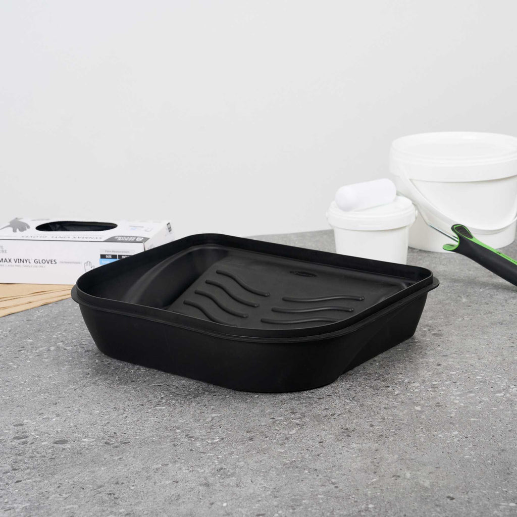 Handy Tek 5 qt Black Plastic Paint Tray / Pail Lid - Fits 3.5 gal Paint Pail - 14 3/4" x 12" x 3" - 1 count box