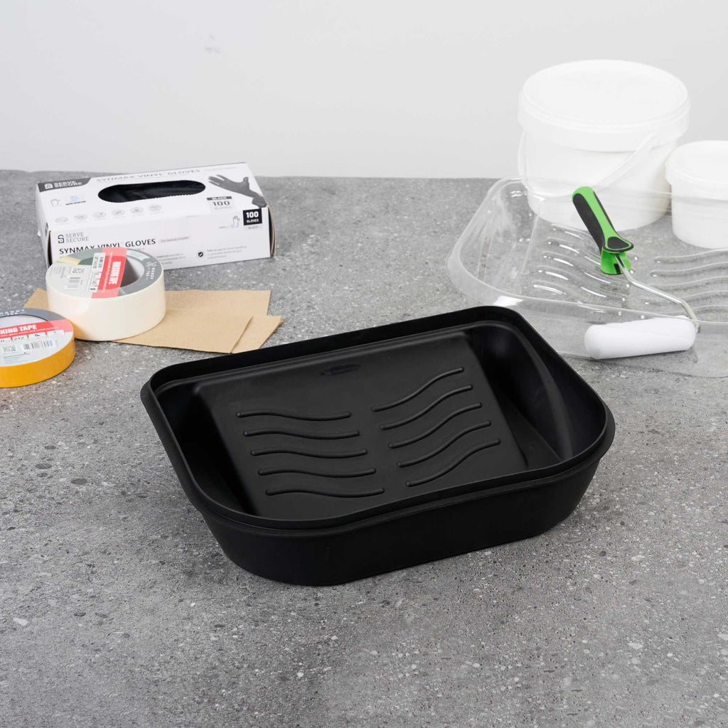 Handy Tek 5 qt Black Plastic Paint Tray / Pail Lid - Fits 3.5 gal Paint Pail - 14 3/4" x 12" x 3" - 1 count box